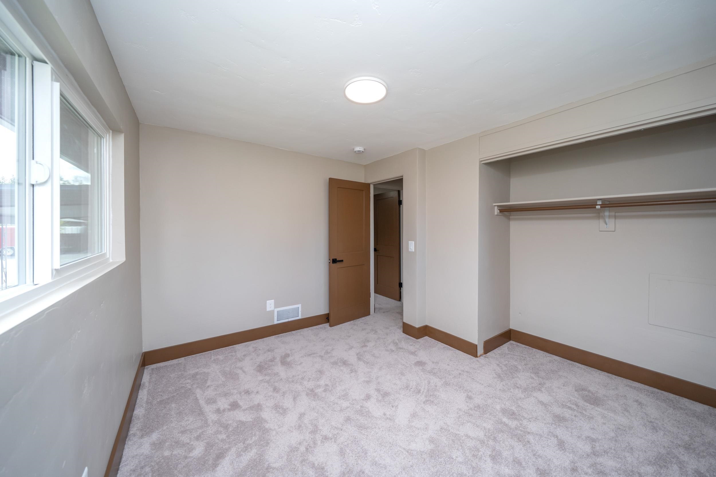 8303 E Upriver Dr - Photo 18