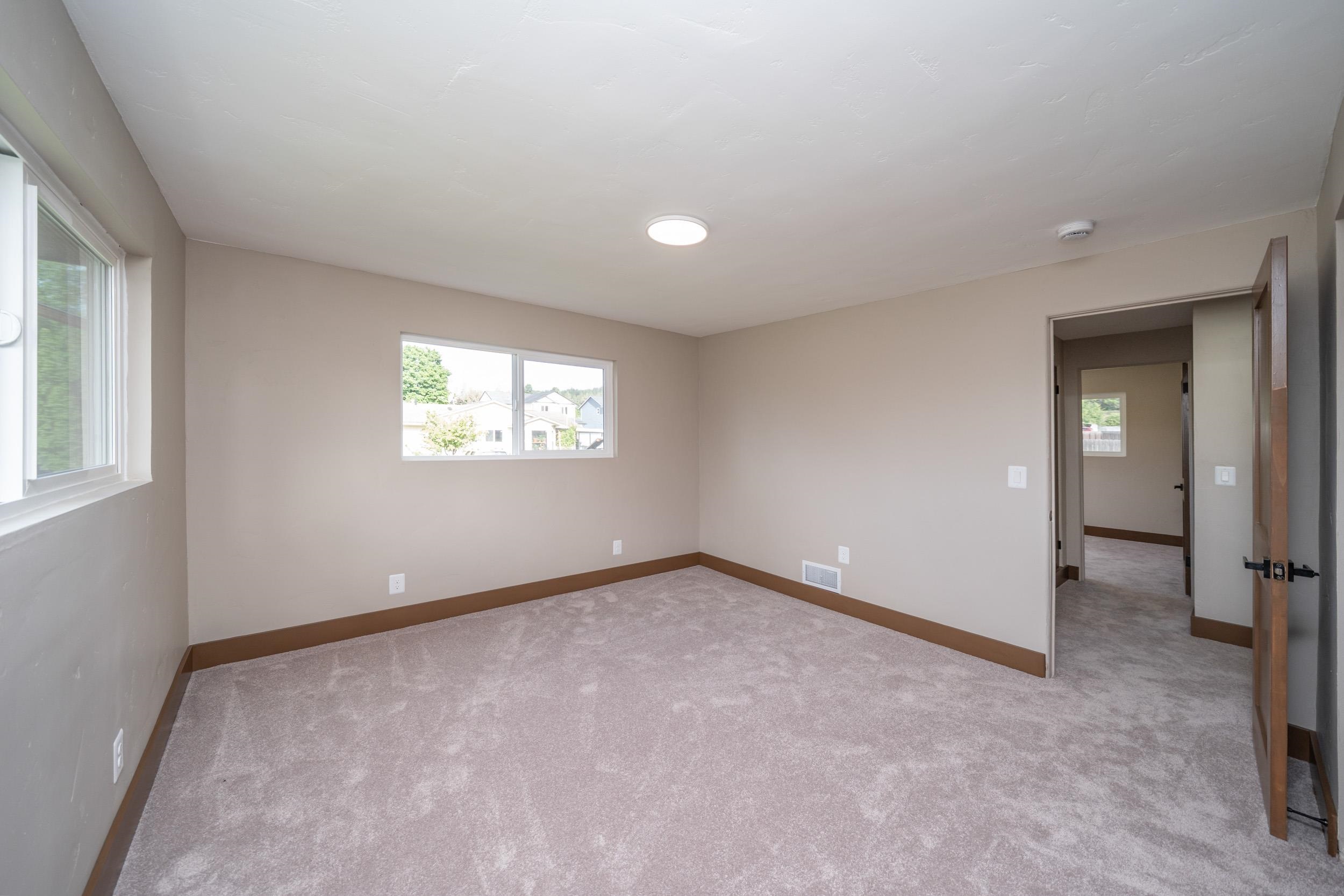 8303 E Upriver Dr - Photo 39
