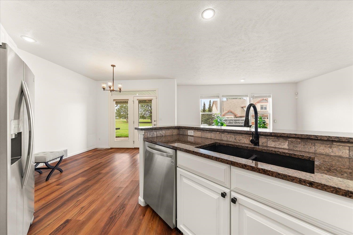 1013 N Country Club Dr - Photo 15