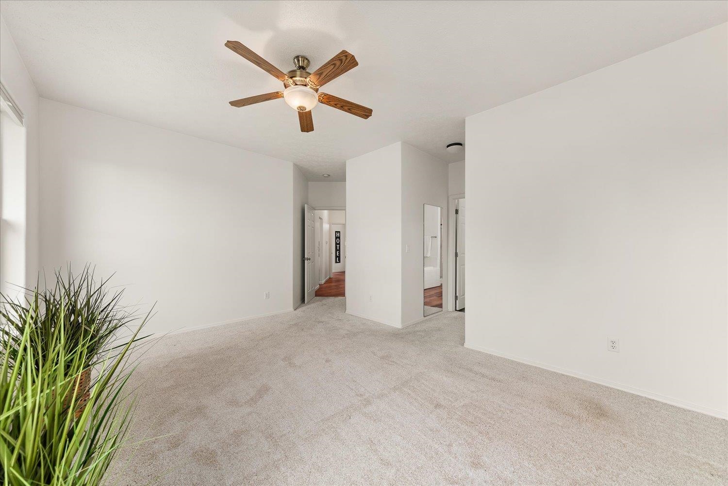 1013 N Country Club Dr - Photo 24