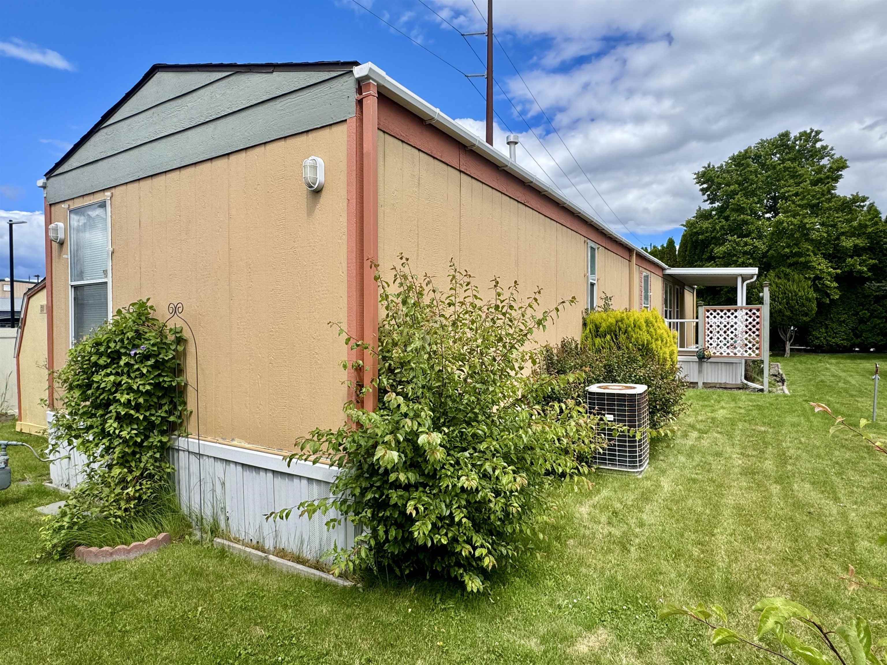 106 S Flora Rd - Photo 24