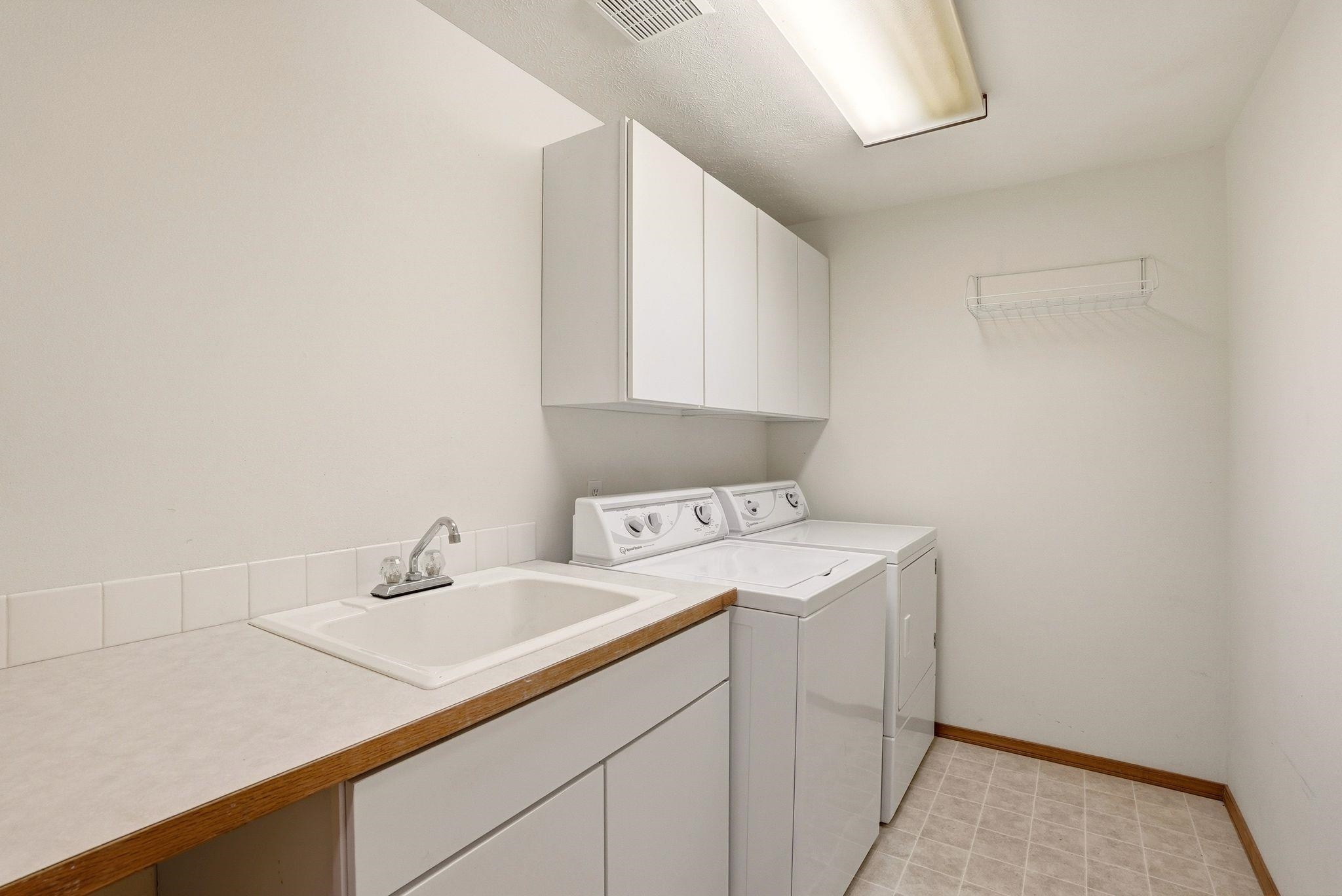 23104 E 2nd Ave - Photo 29