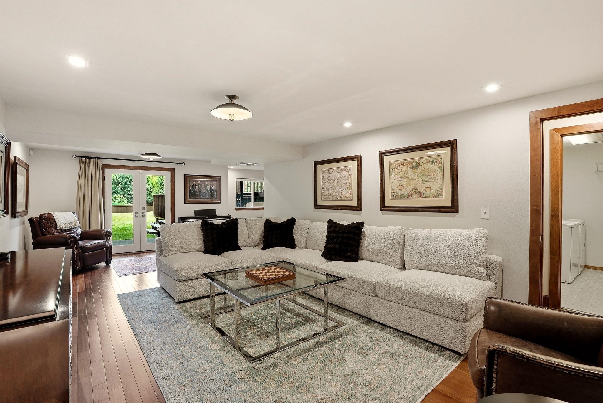 23104 E 2nd Ave - Photo 30