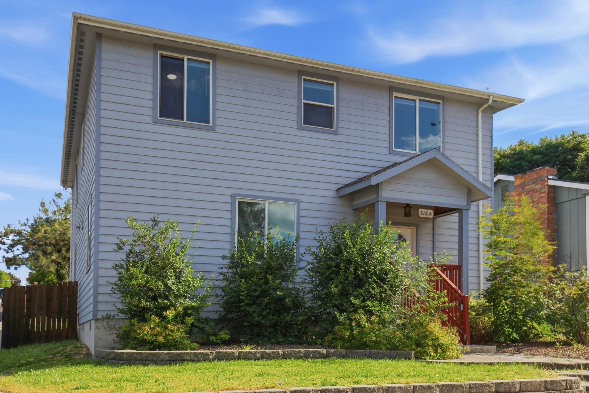 3164 E 16th Ave - Photo 2