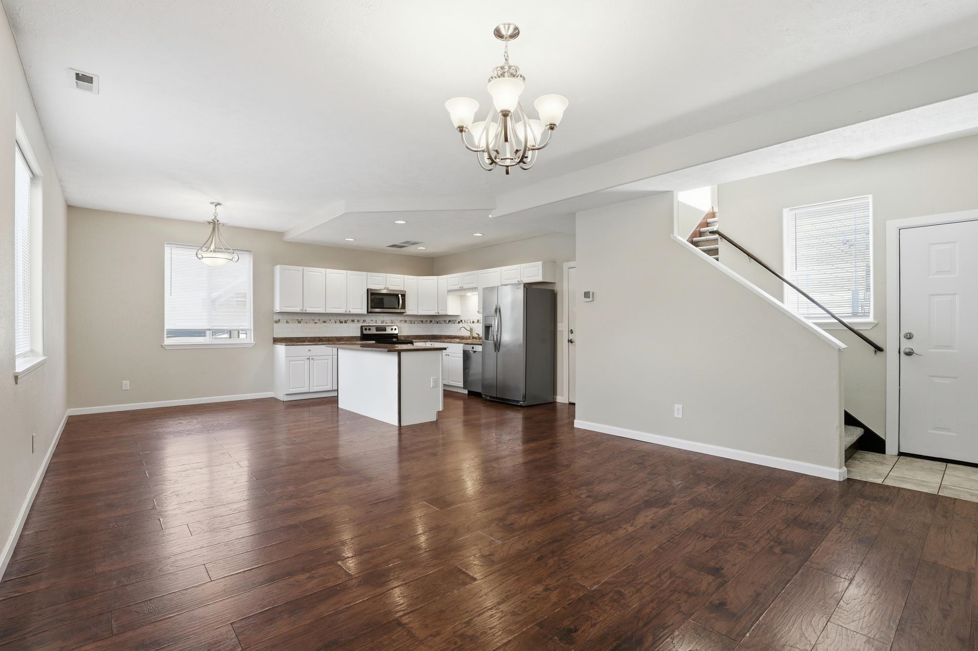 3164 E 16th Ave - Photo 4
