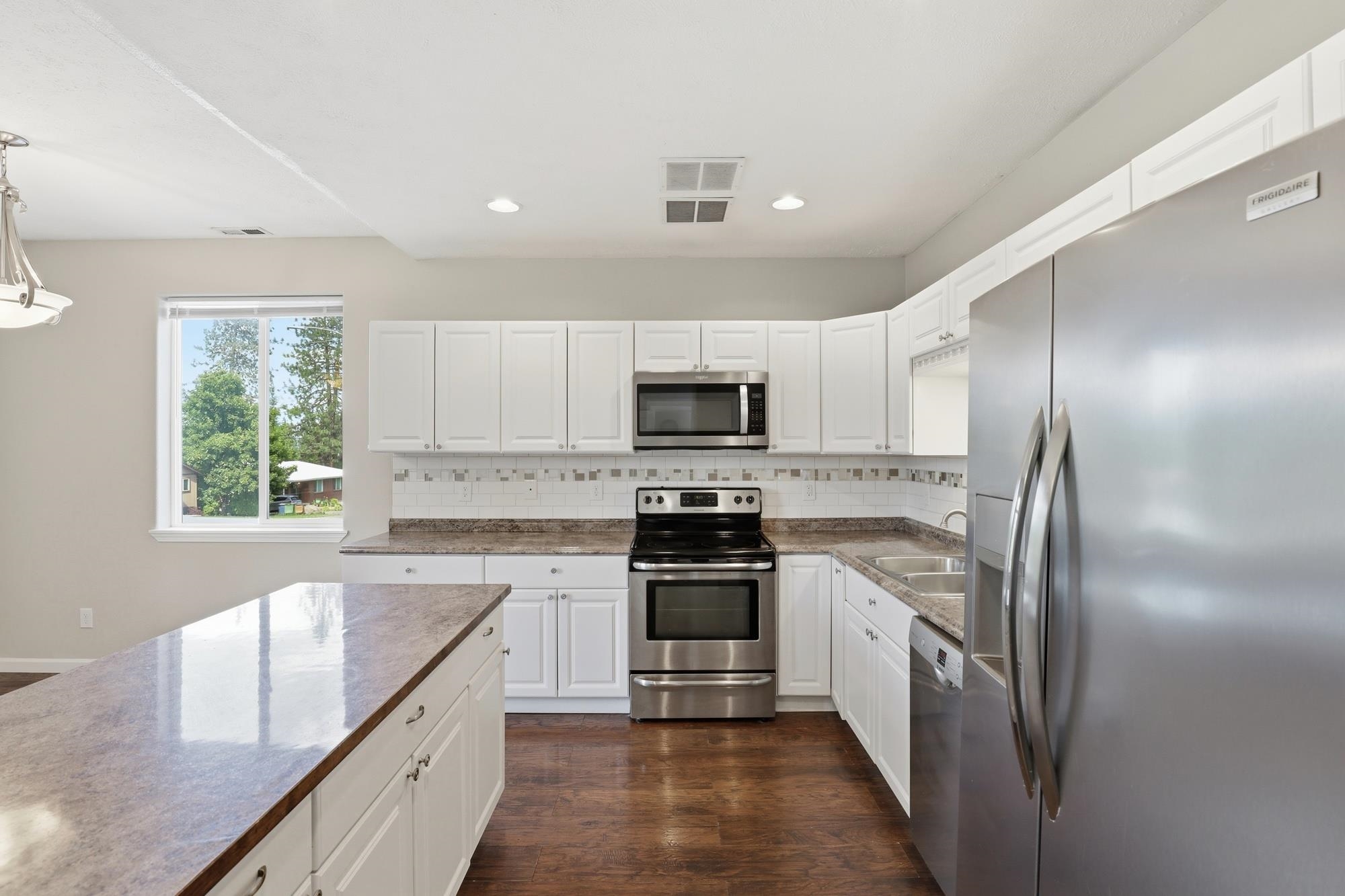 3164 E 16th Ave - Photo 12