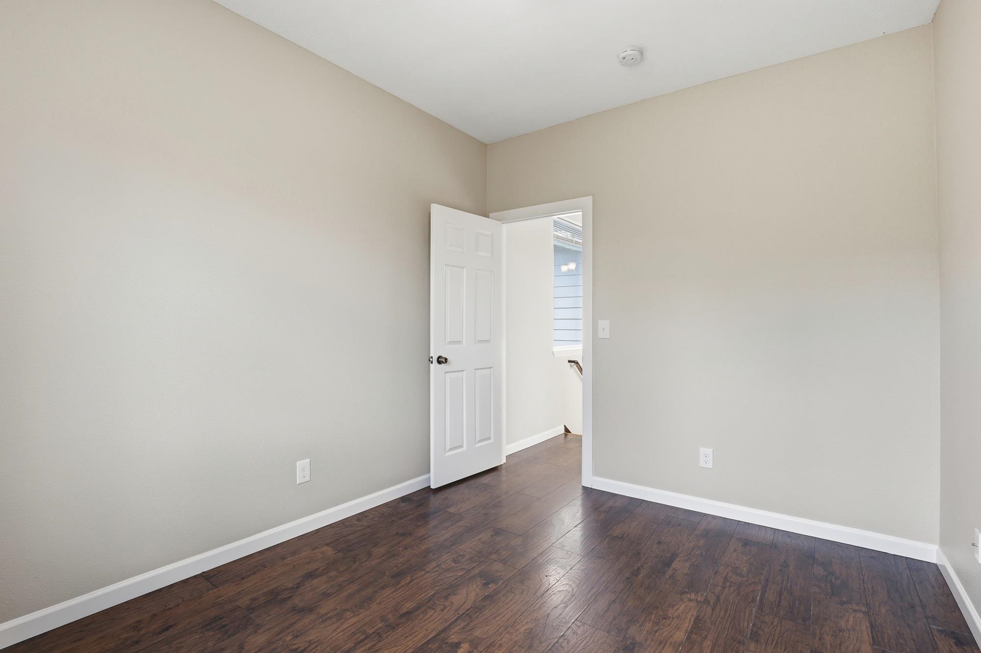 3164 E 16th Ave - Photo 18