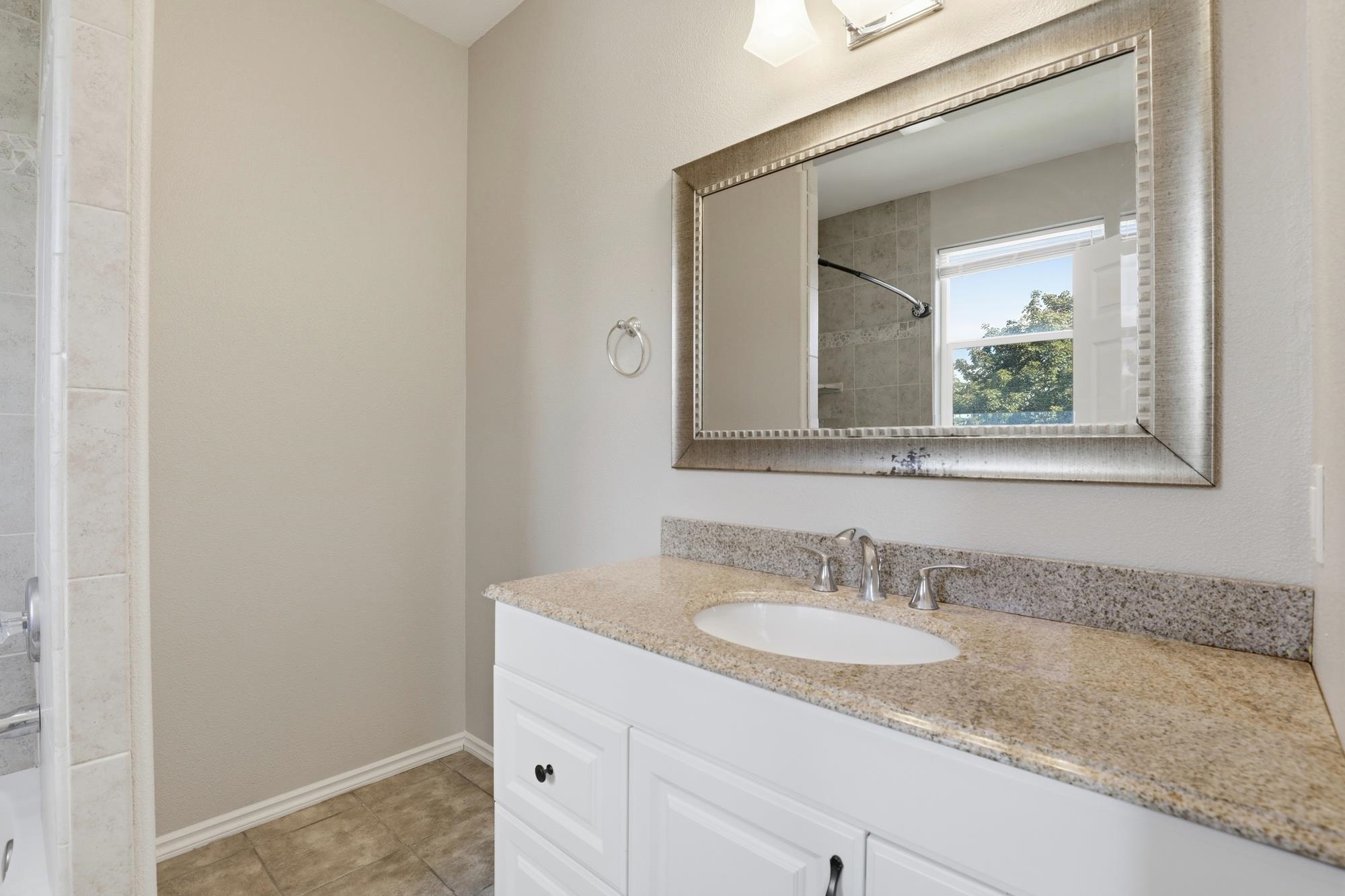 3164 E 16th Ave - Photo 25