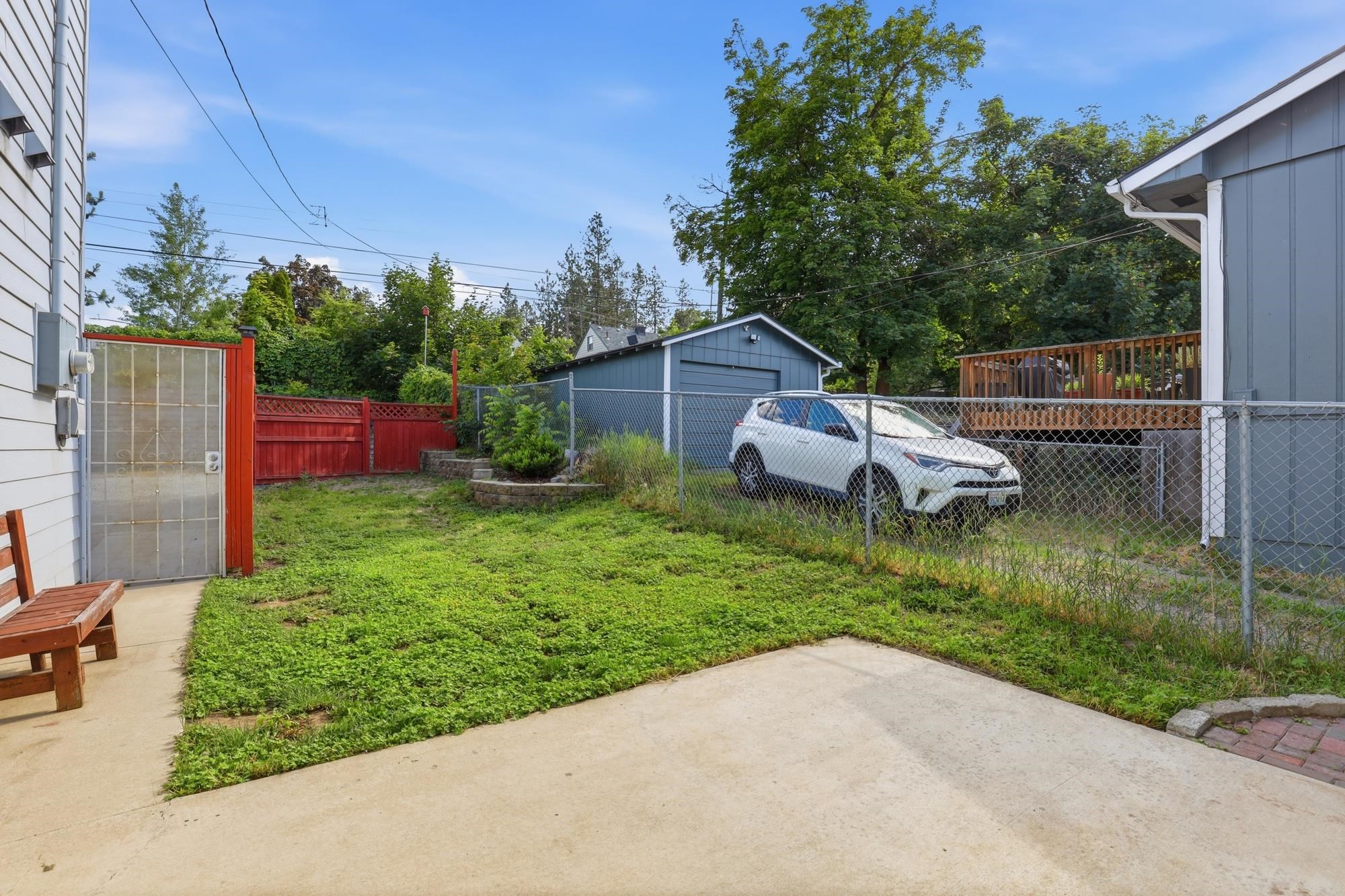 3164 E 16th Ave - Photo 35