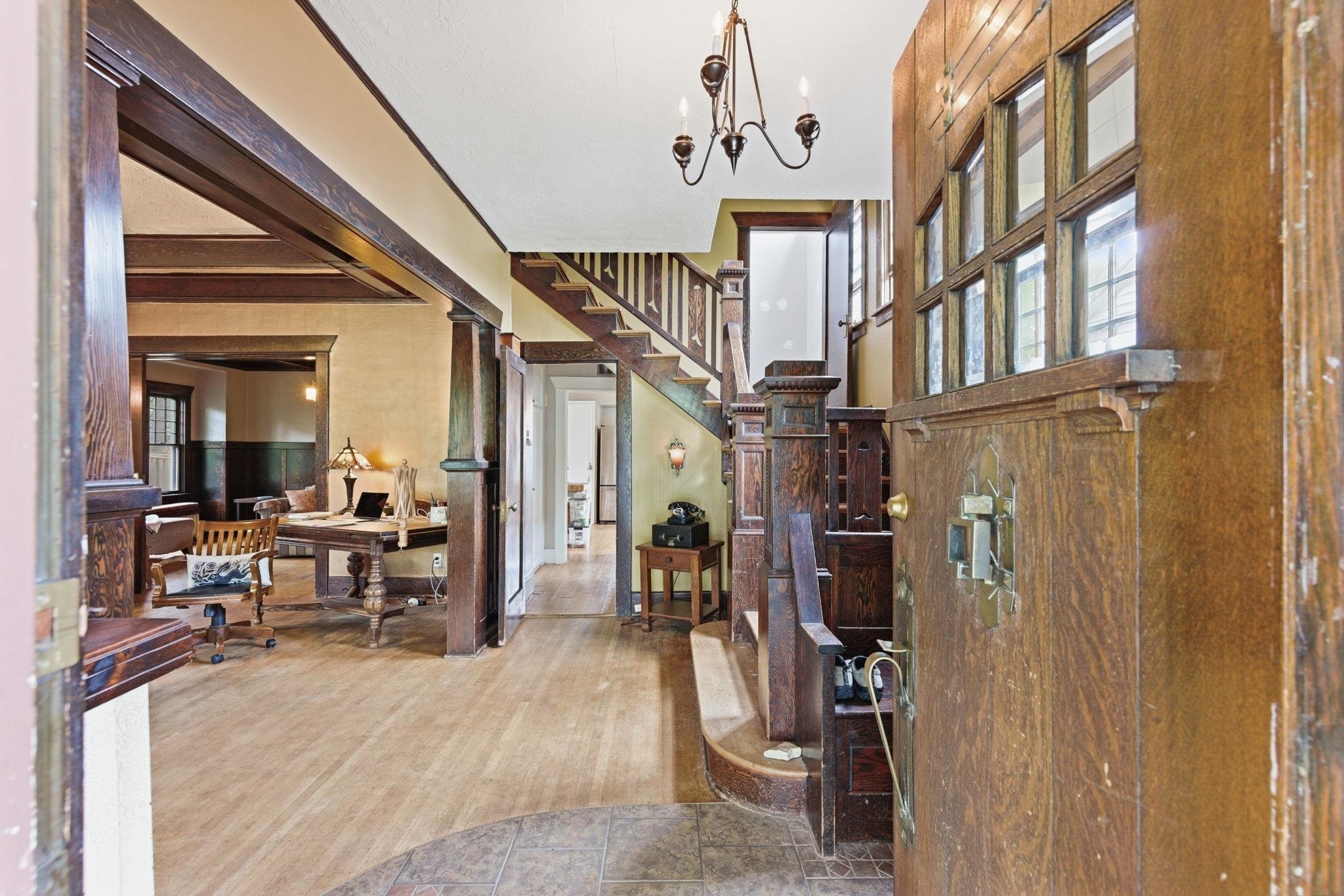 1123 W 19th Ave - Photo 8