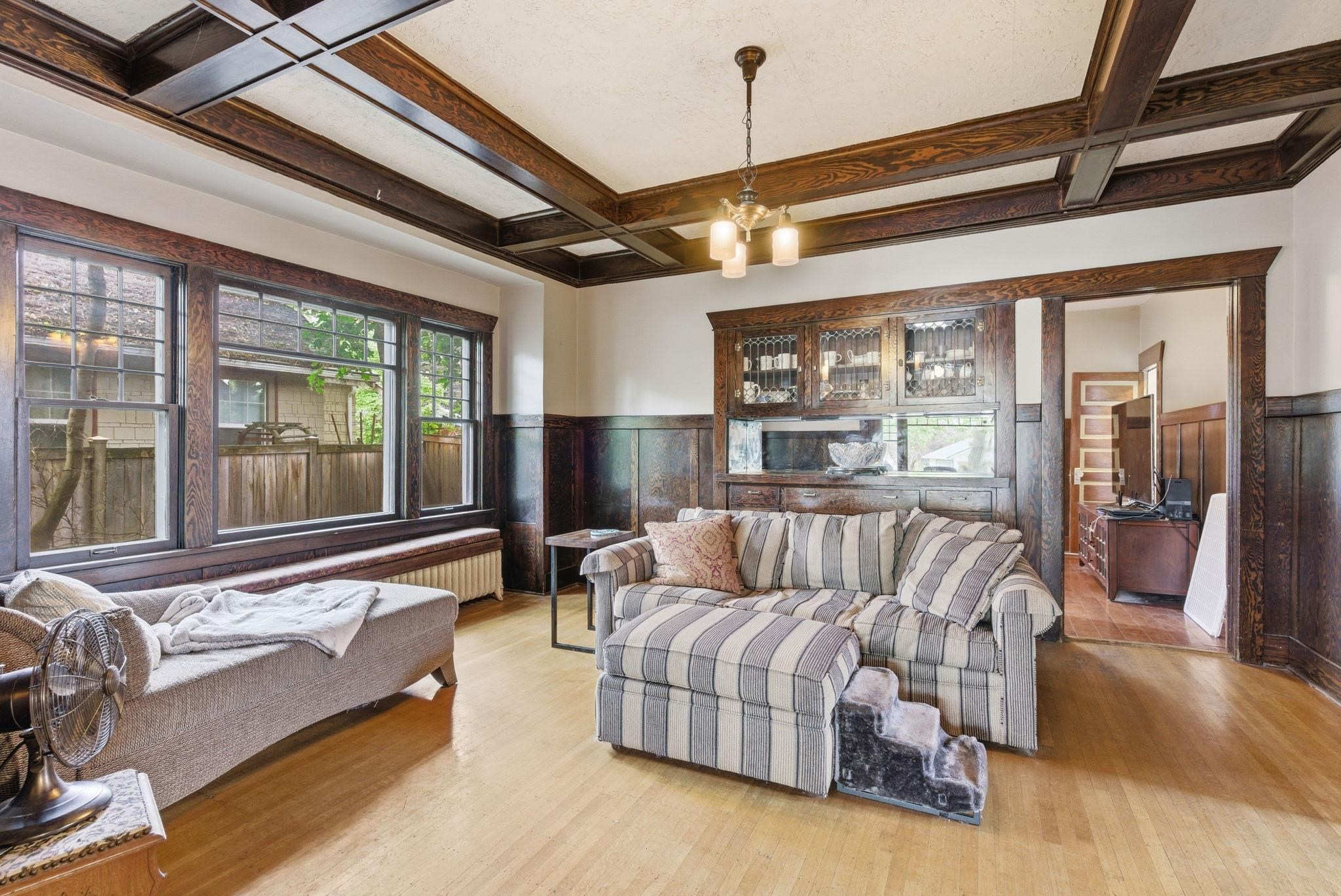1123 W 19th Ave - Photo 17