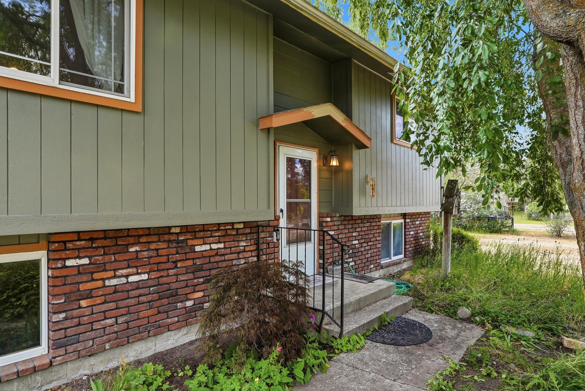 16310 N Suncrest Dr - Photo 2