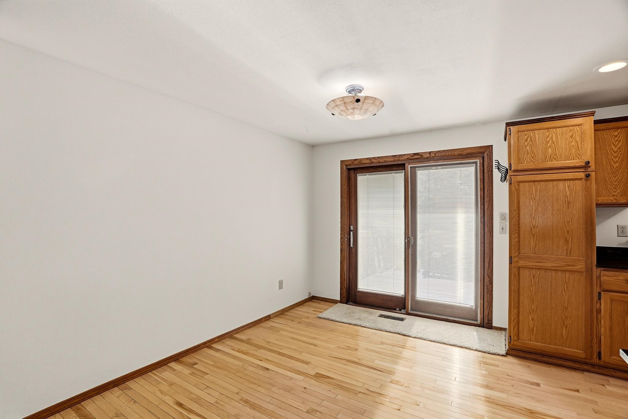 16310 N Suncrest Dr - Photo 8