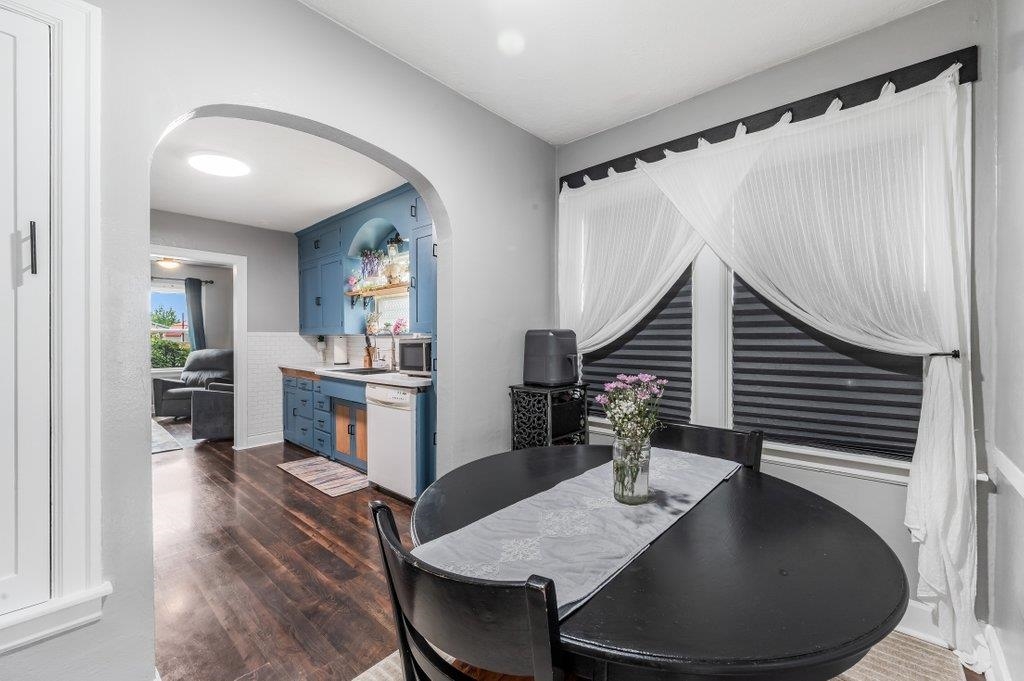 714 E Montgomery Ave - Photo 12
