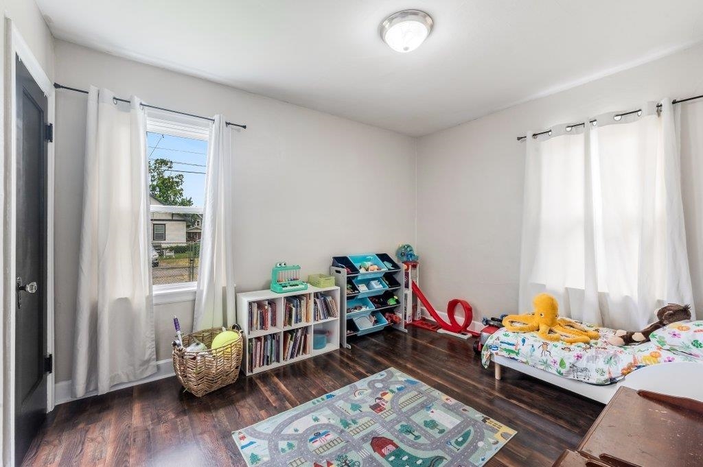 714 E Montgomery Ave - Photo 14