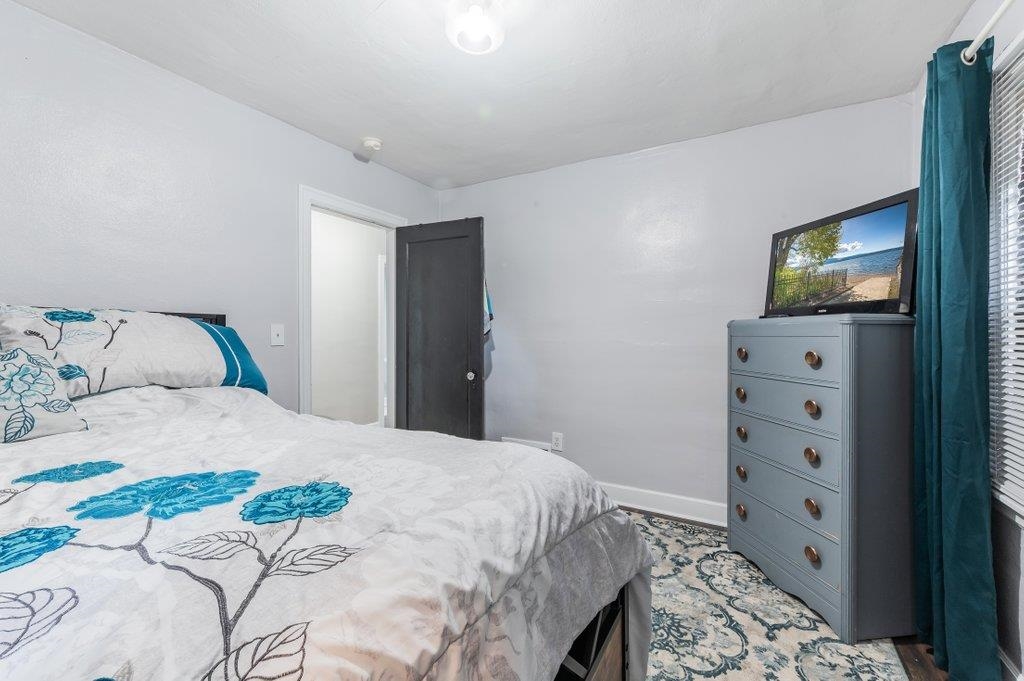 714 E Montgomery Ave - Photo 18