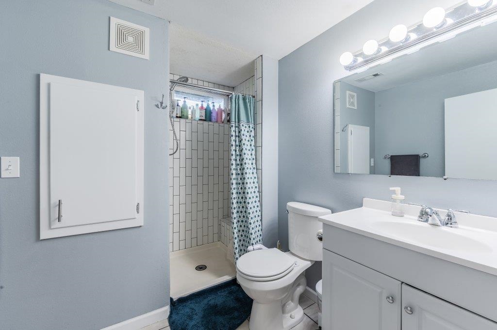 714 E Montgomery Ave - Photo 21