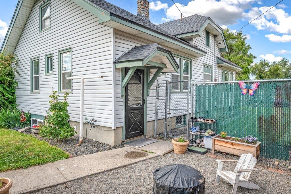 714 E Montgomery Ave - Photo 35