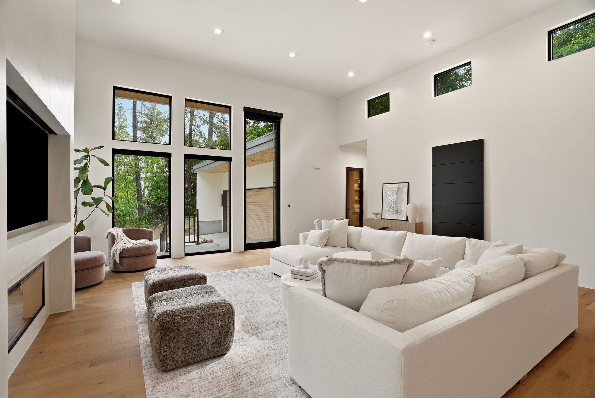 1518 E 20th Ave - Photo 6