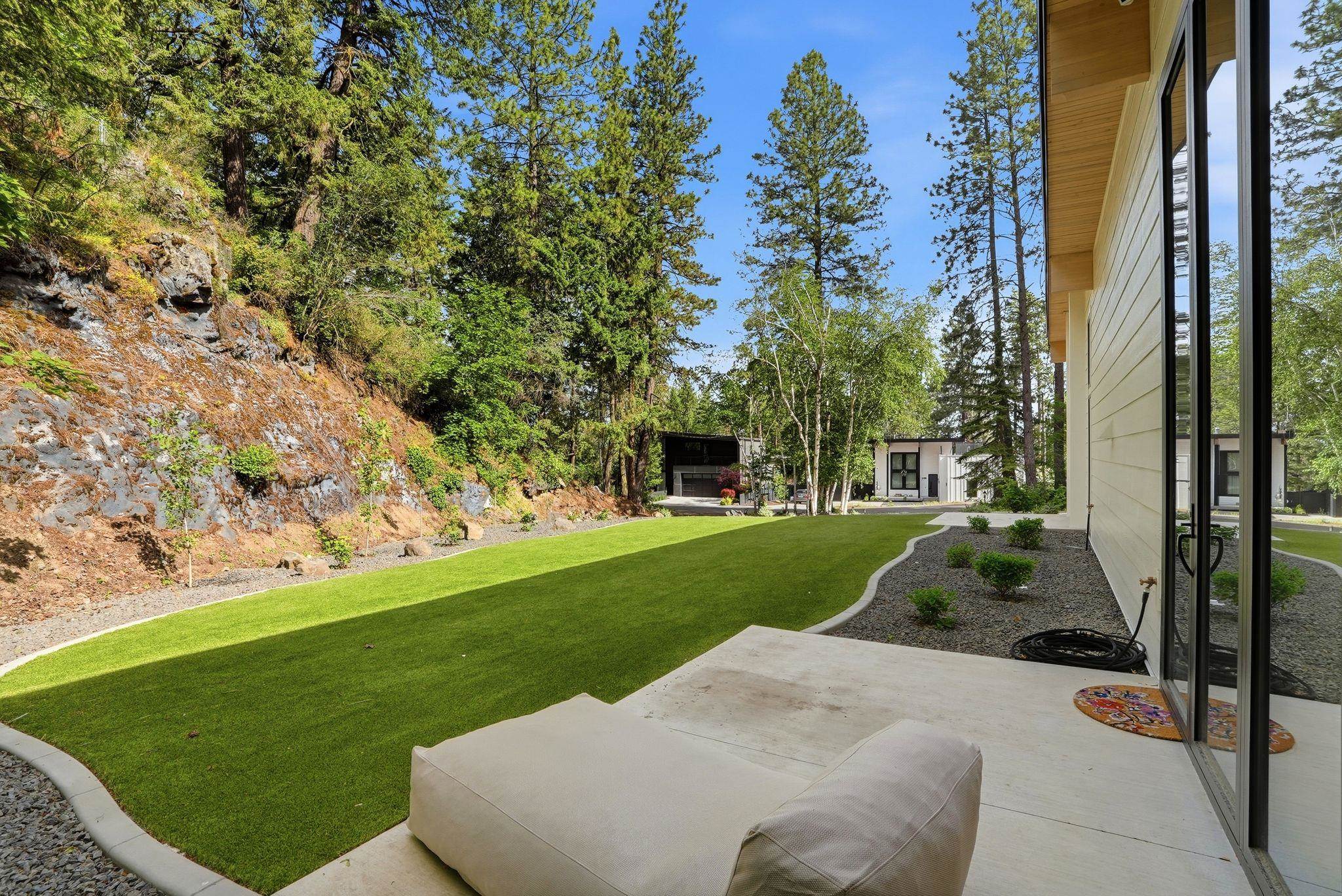 1518 E 20th Ave - Photo 47