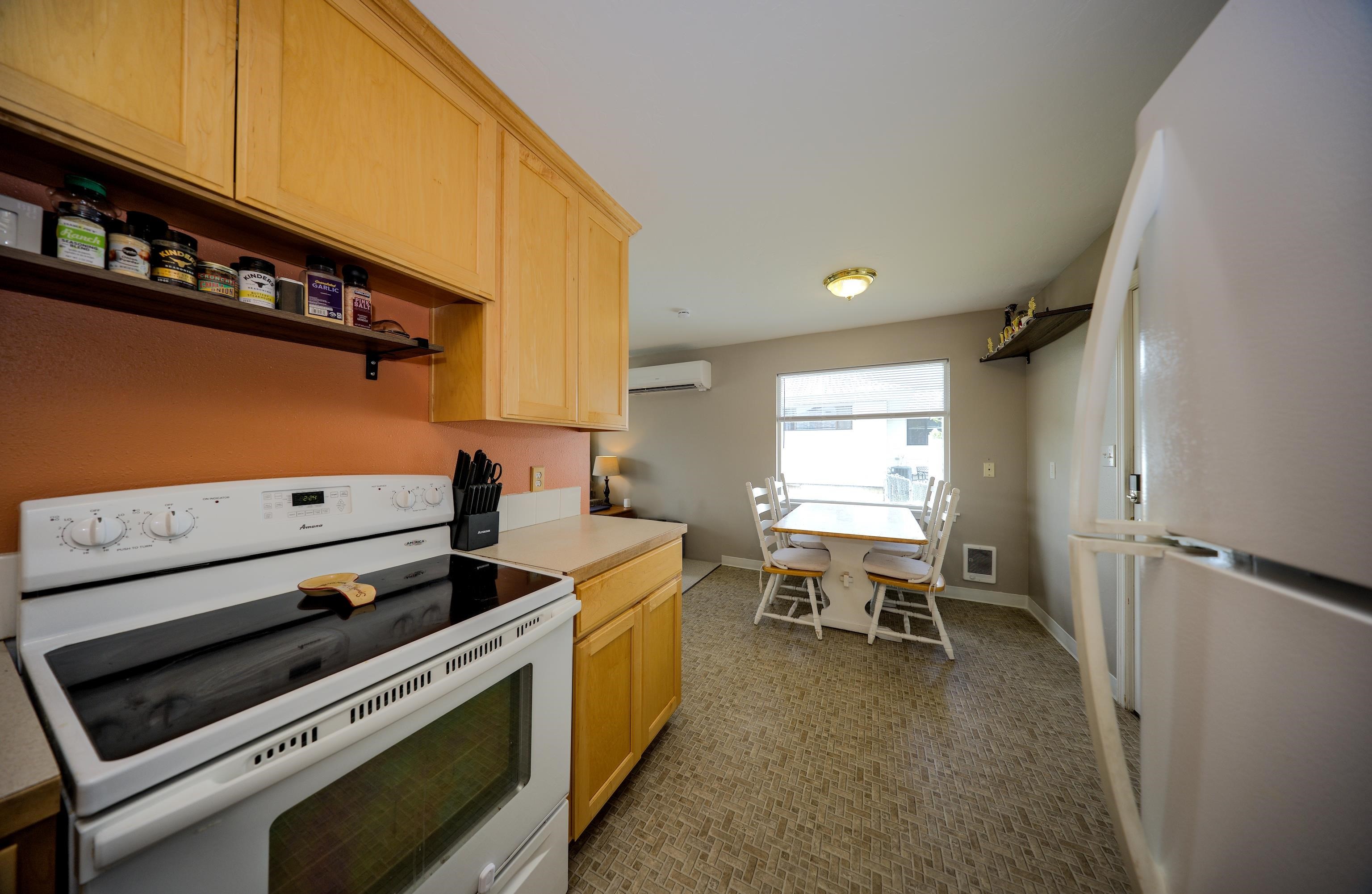 2516 N Julia St - Photo 7