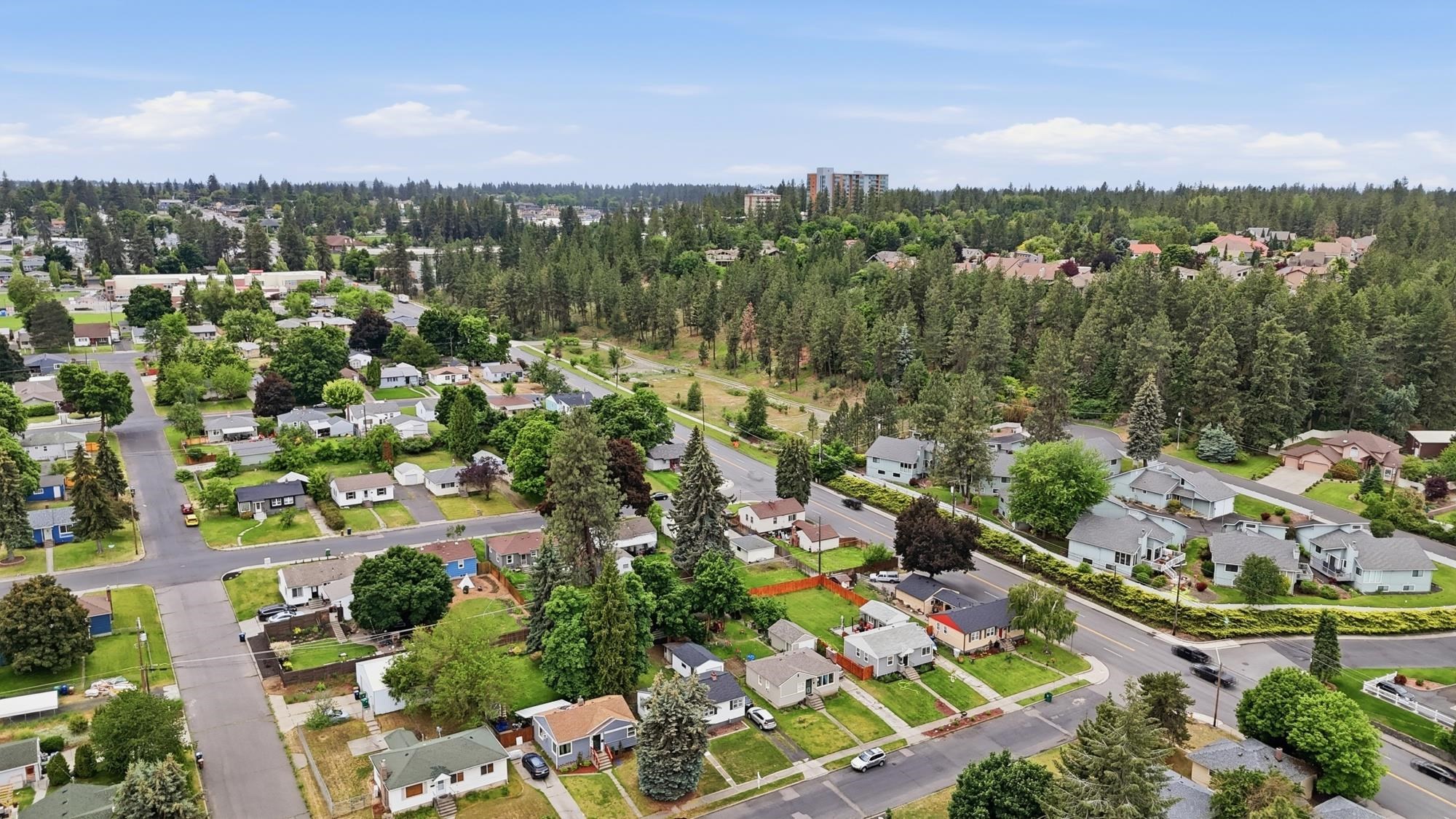 3220 E 19TH Ave - Photo 31