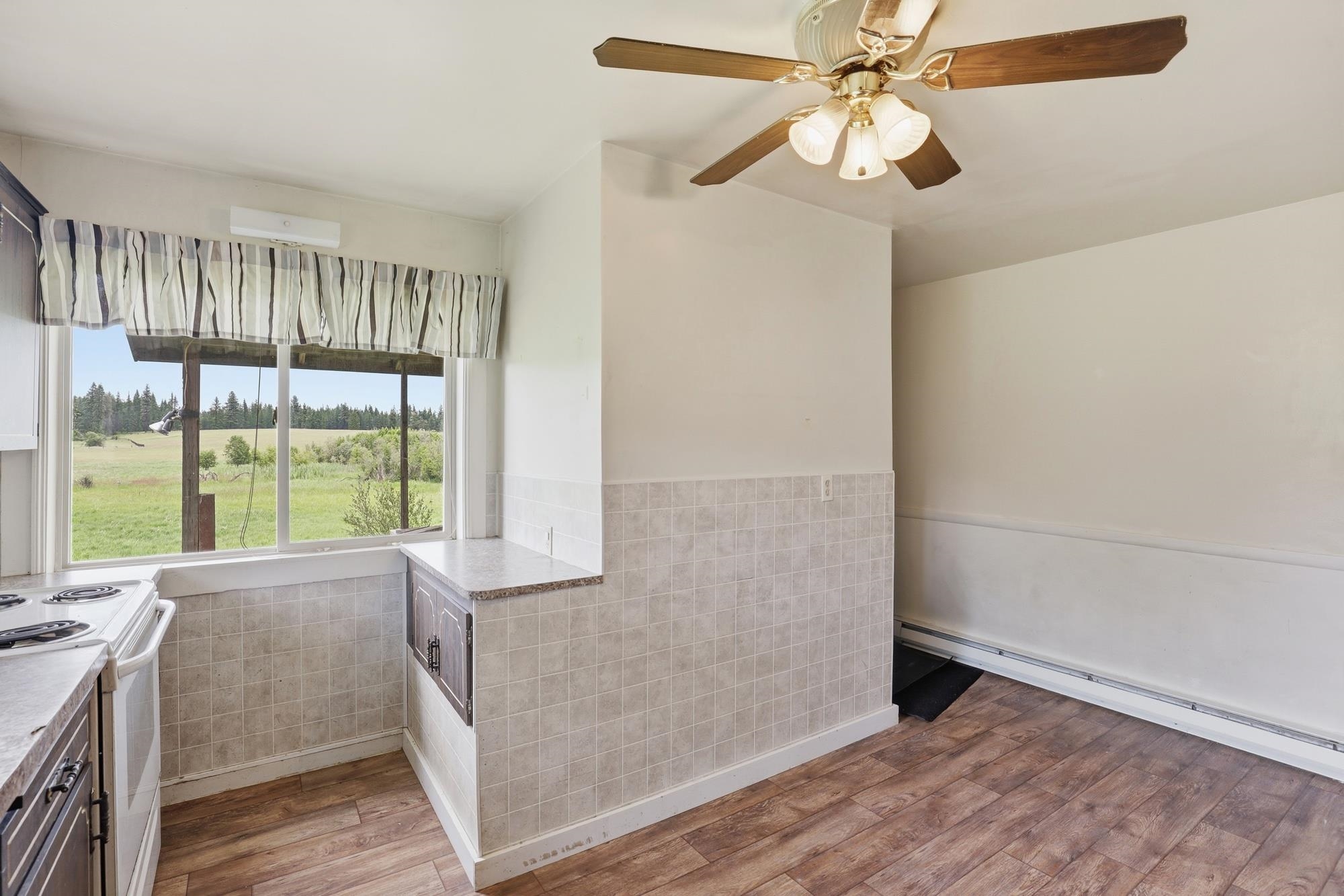 320871 Highway 2 - Photo 10