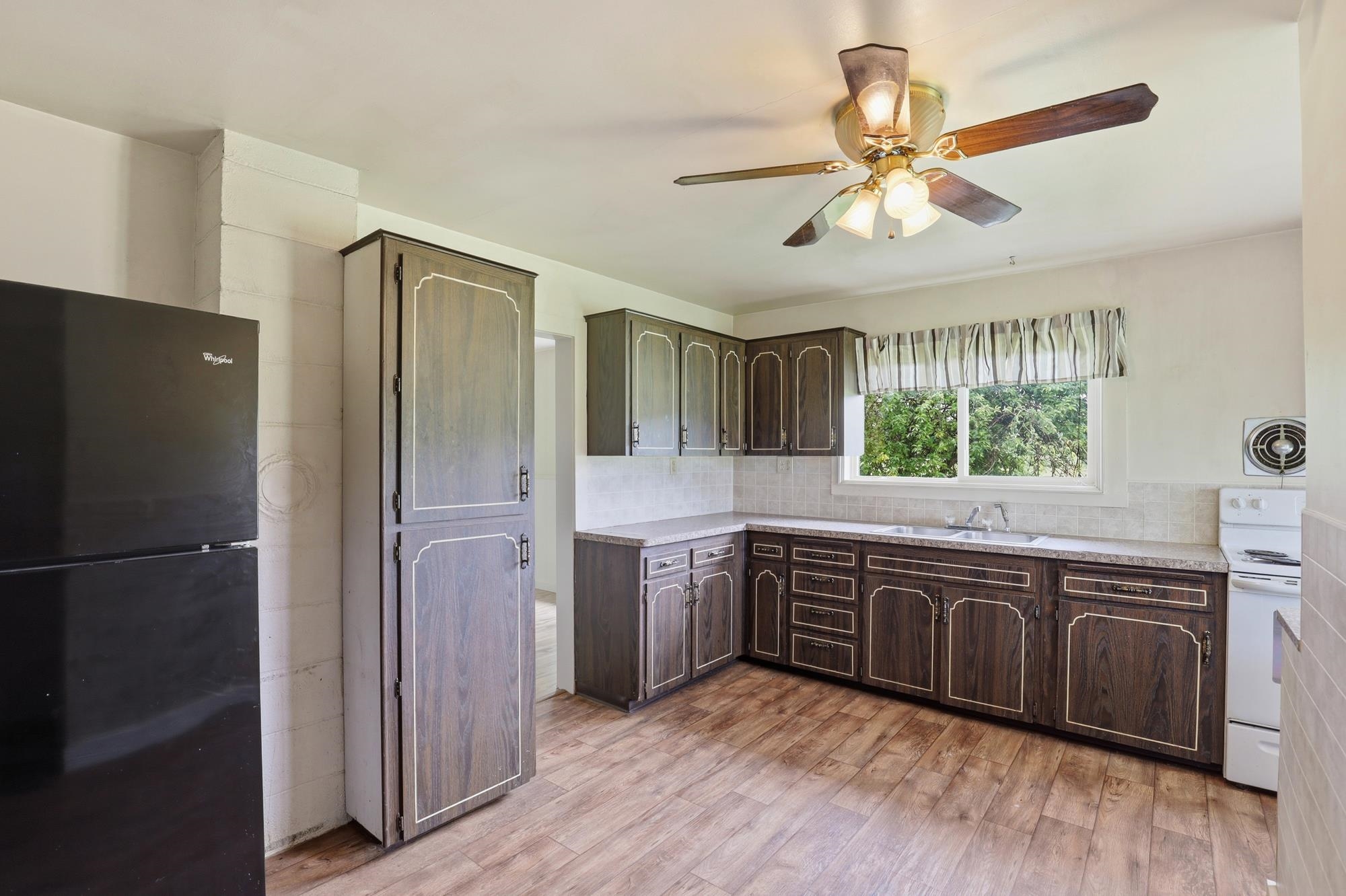 320871 Highway 2 - Photo 12