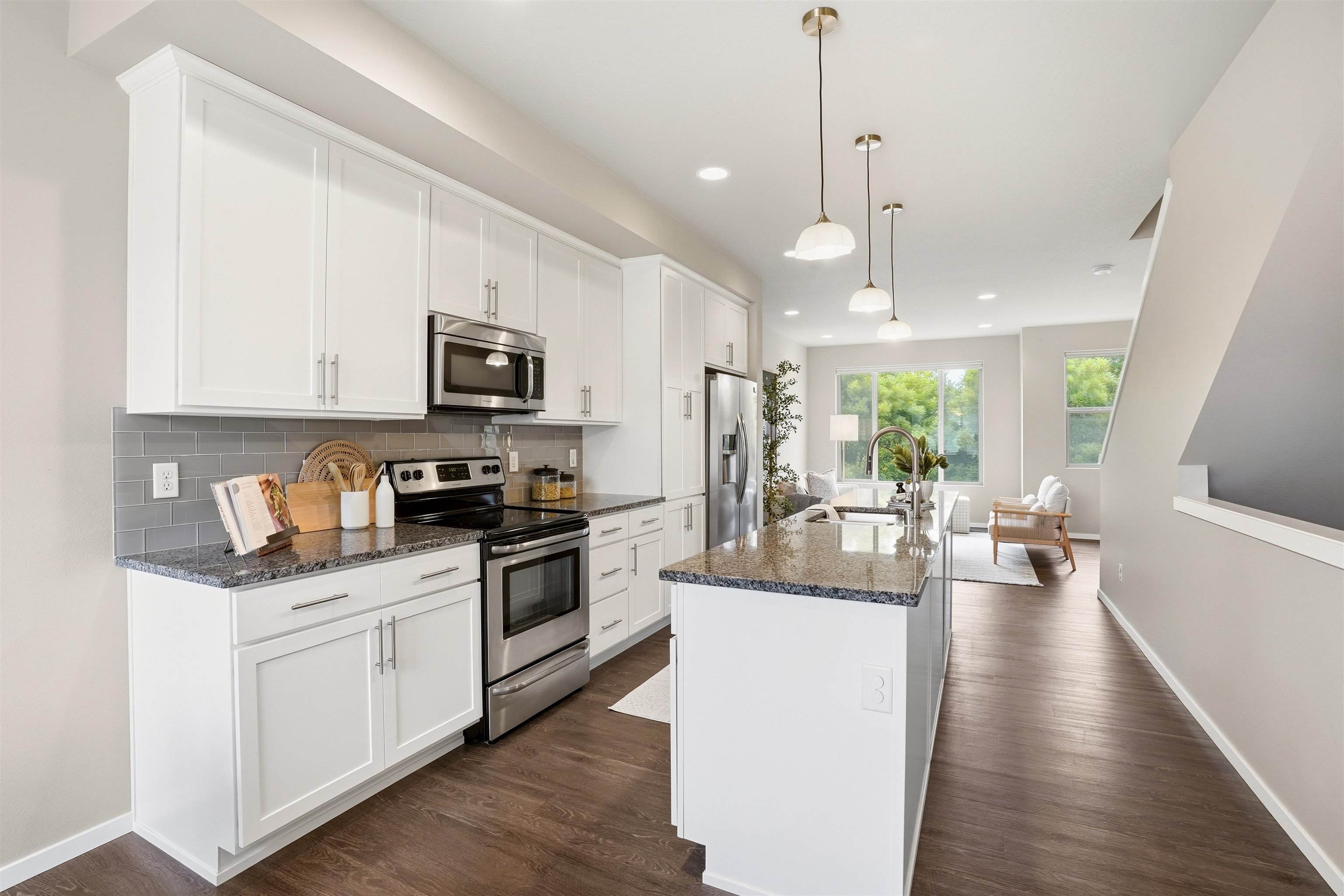 2411 W Bridge Ave - Photo 16