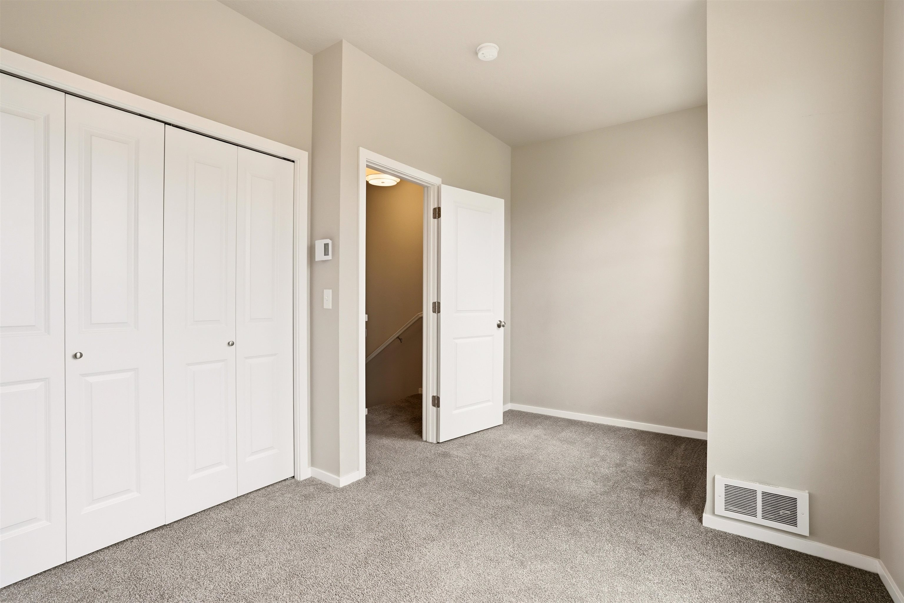 2411 W Bridge Ave - Photo 29