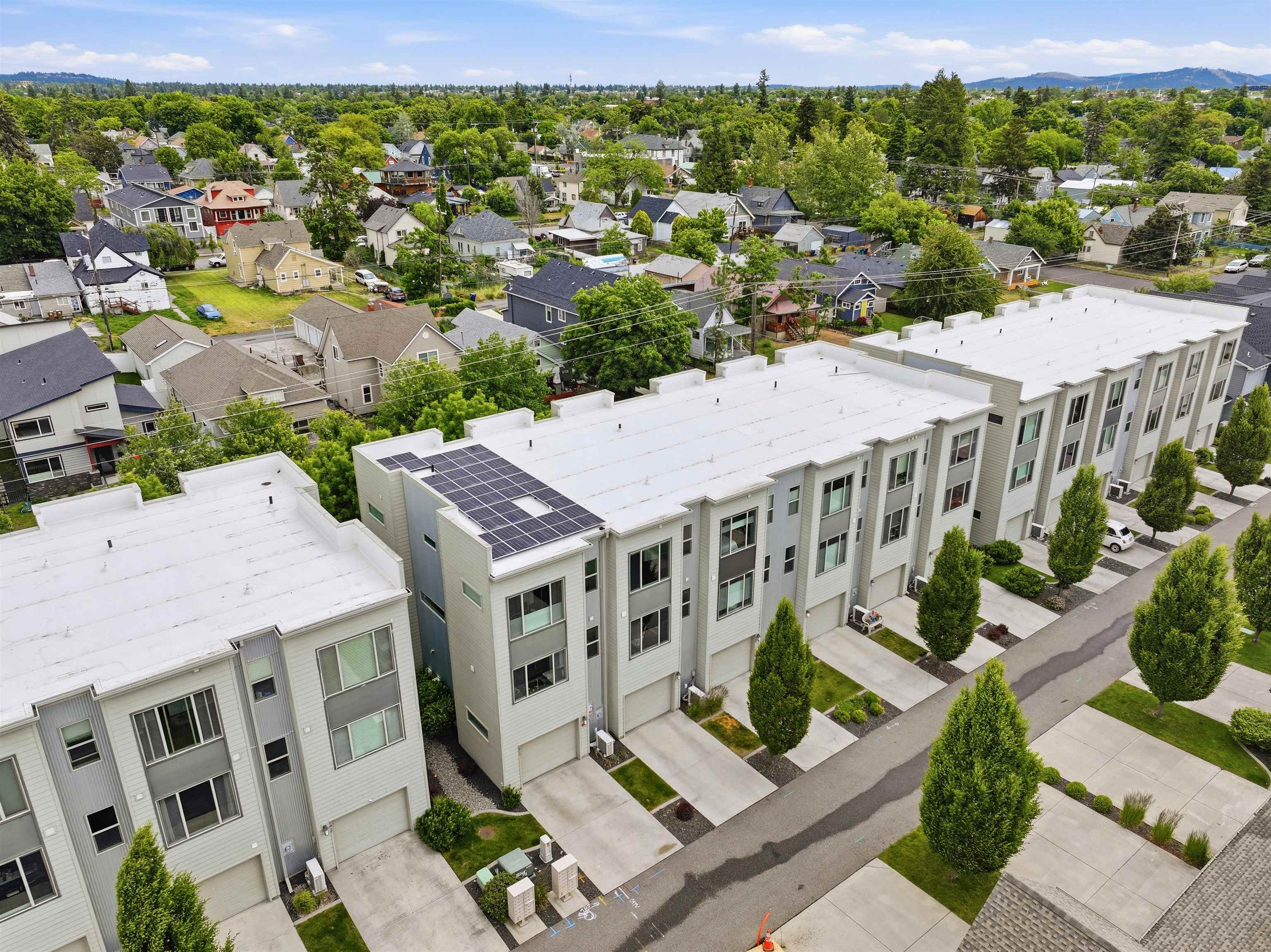 2411 W Bridge Ave - Photo 37