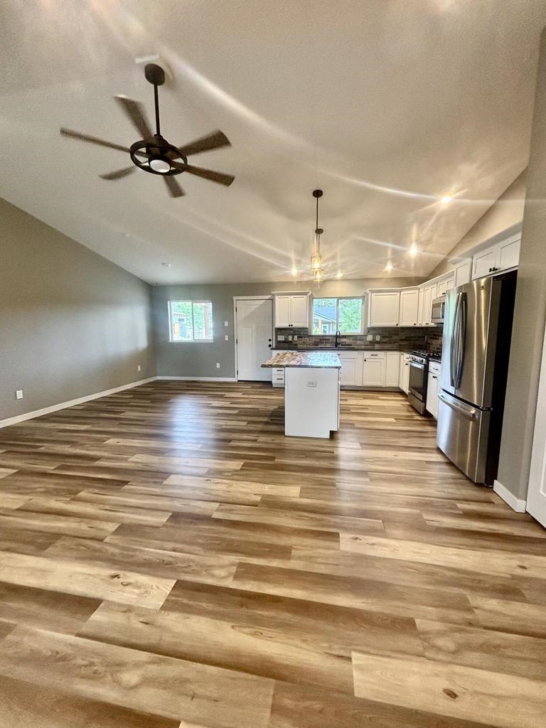 1306 Inez Way - Photo 11