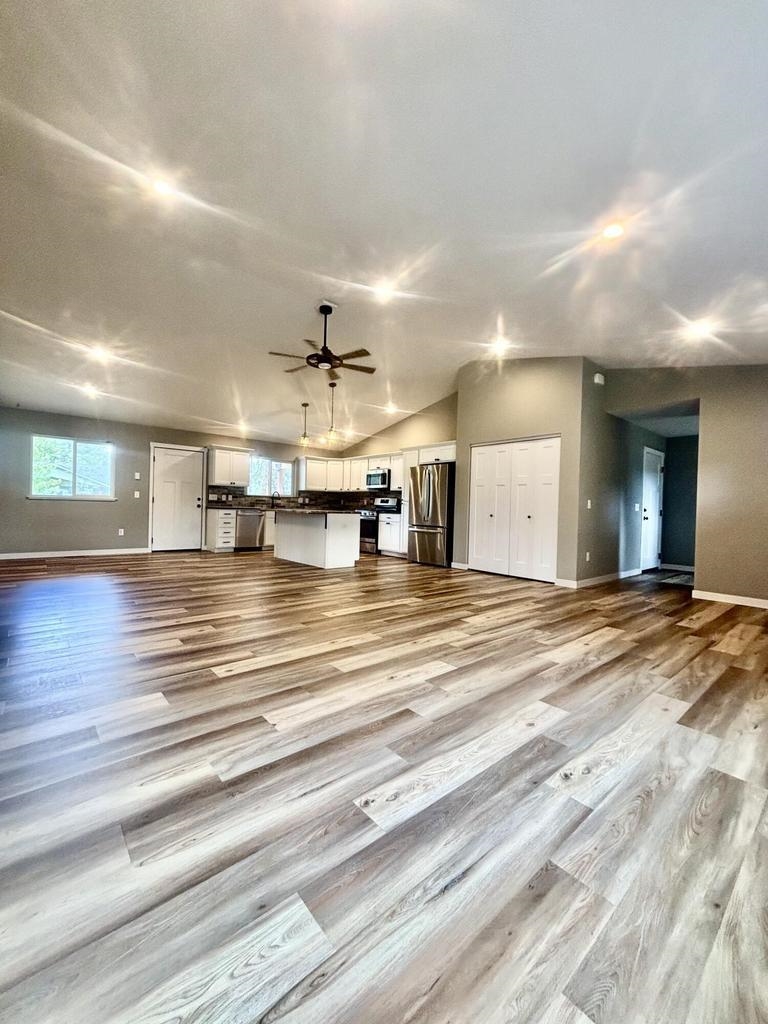 1306 Inez Way - Photo 12