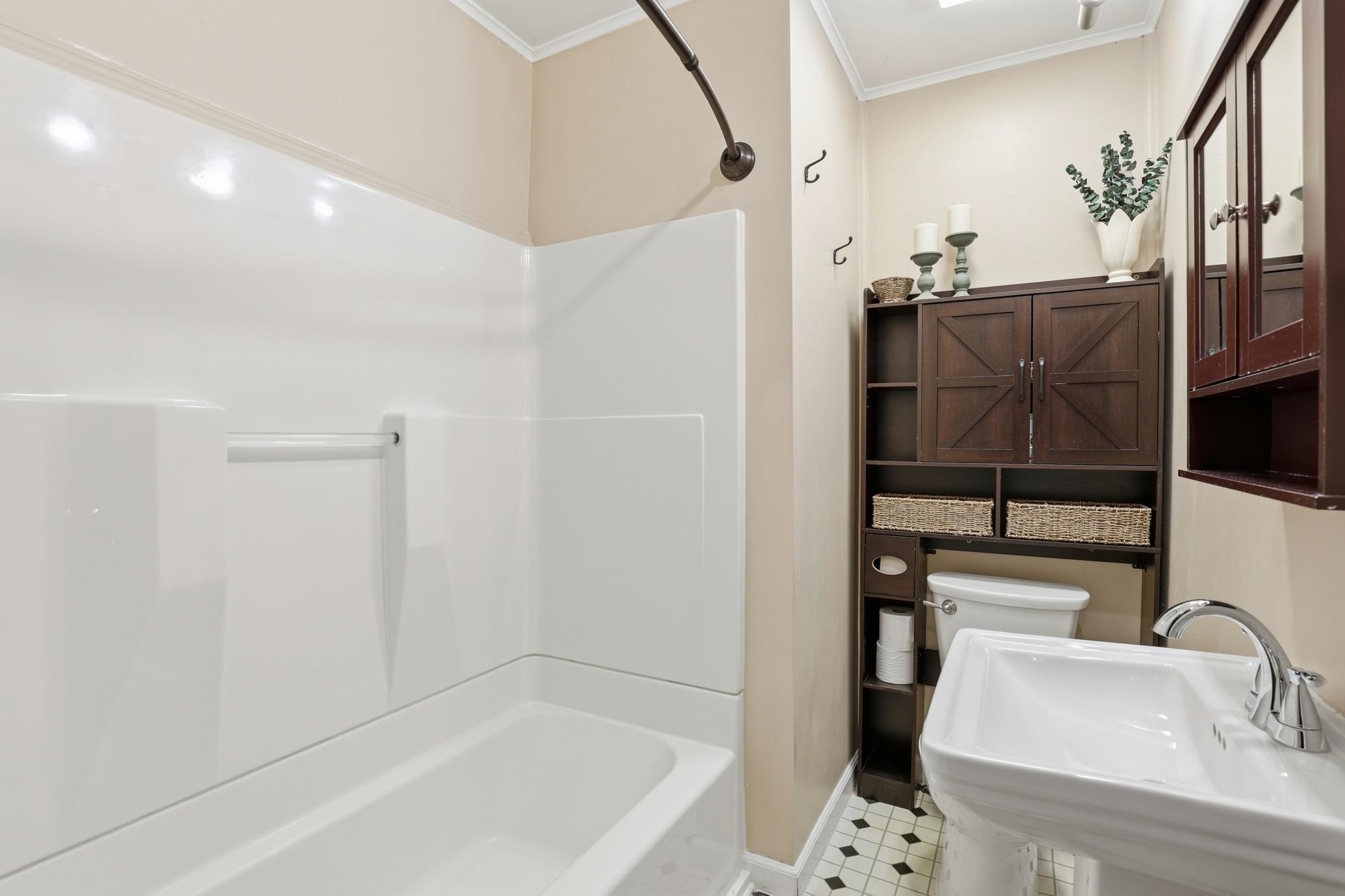 2321 W Boone Ave - Photo 17