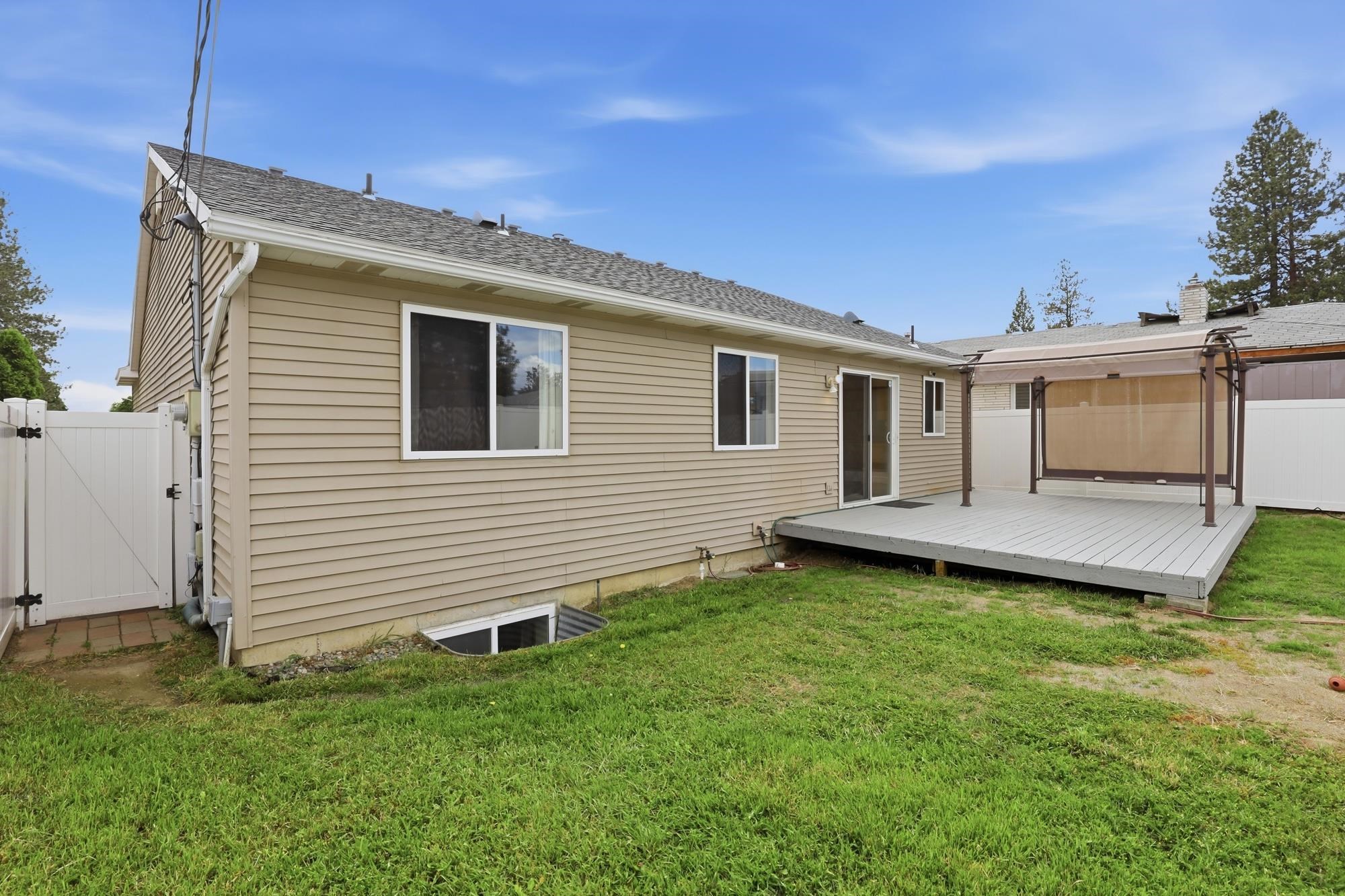 1224 W Rowan Ave - Photo 26