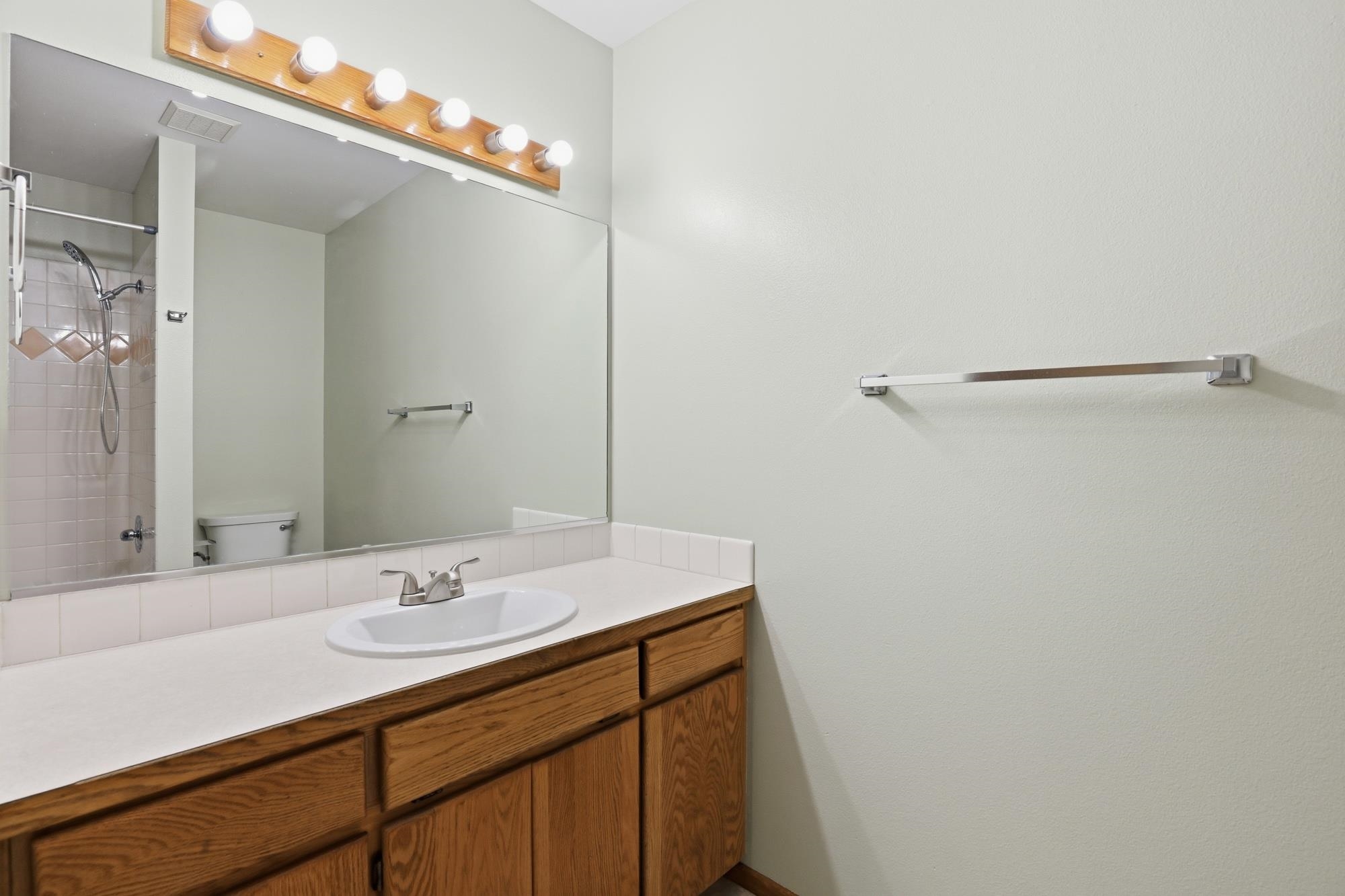 1224 W Rowan Ave - Photo 12