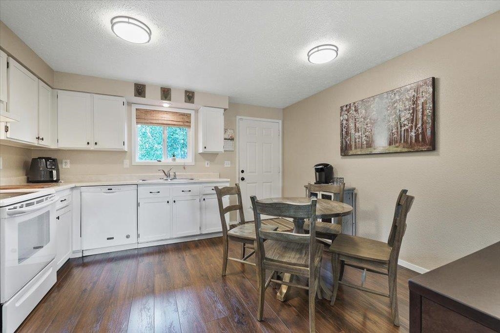 1207 N Margaret Ave - Photo 12