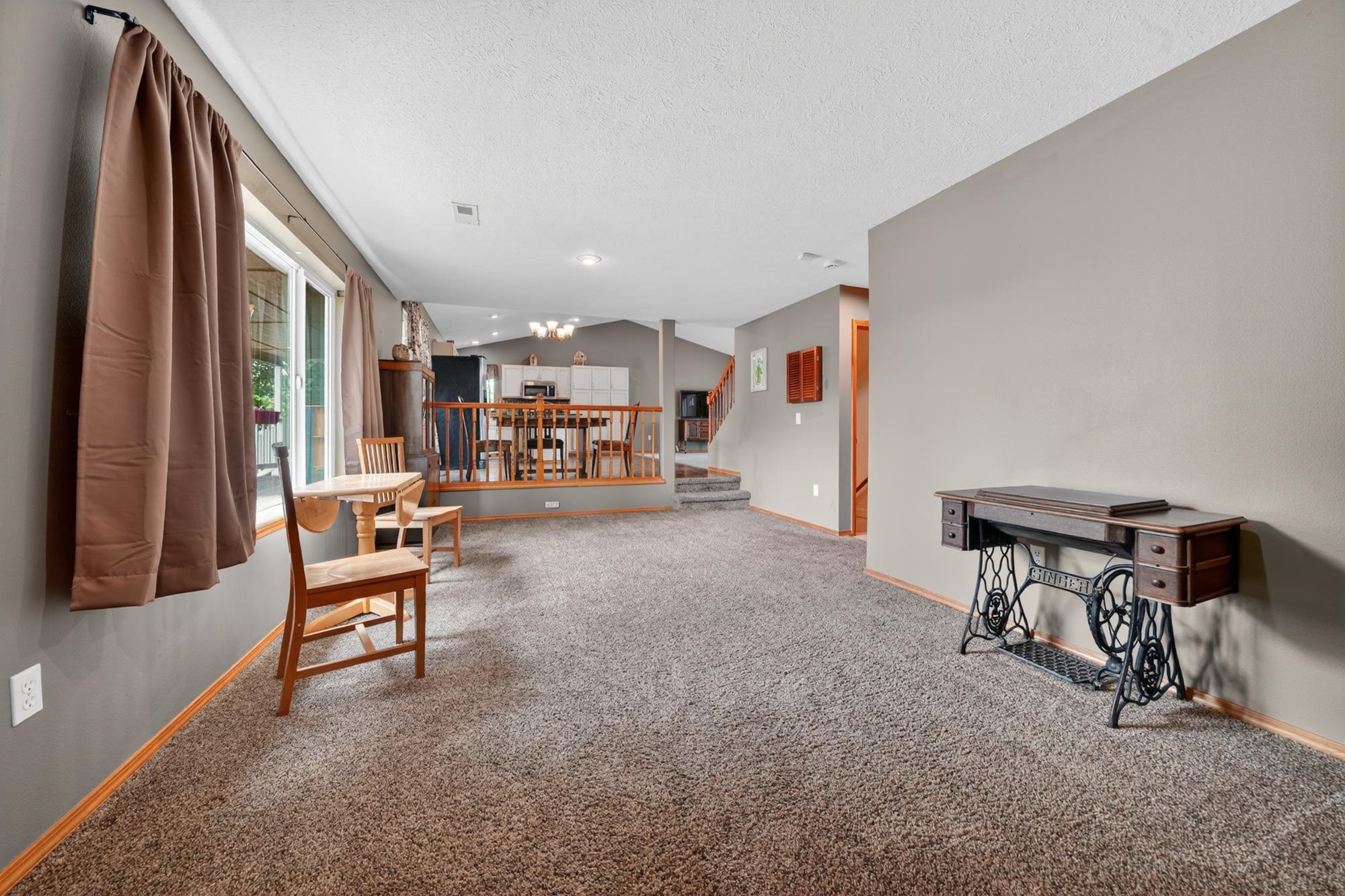 18520 E 9th Ct - Photo 12