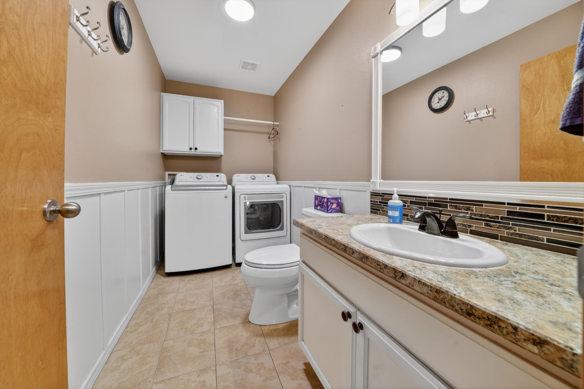 18520 E 9th Ct - Photo 15