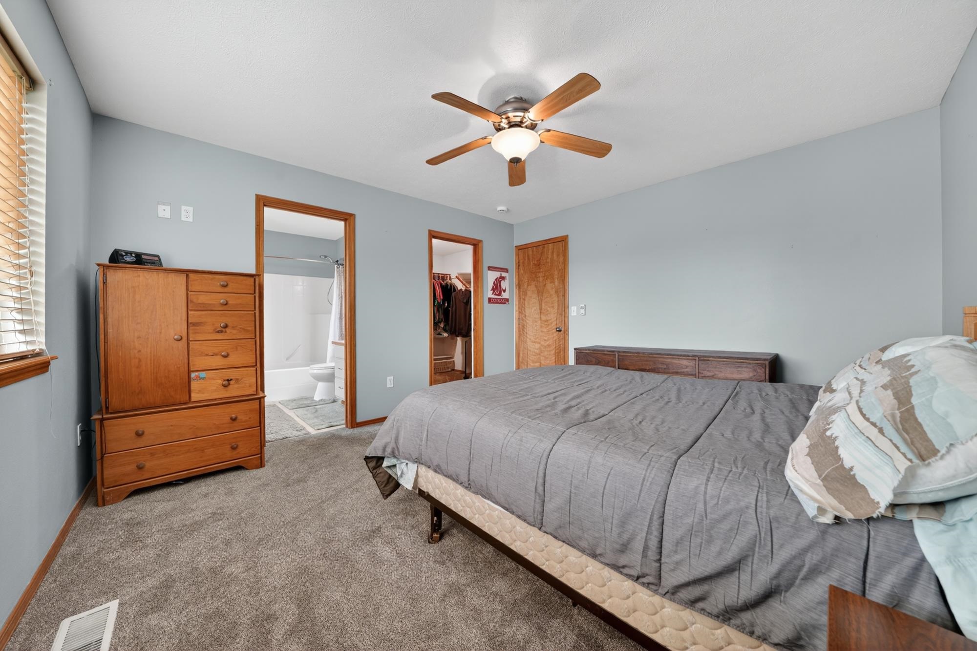 18520 E 9th Ct - Photo 19
