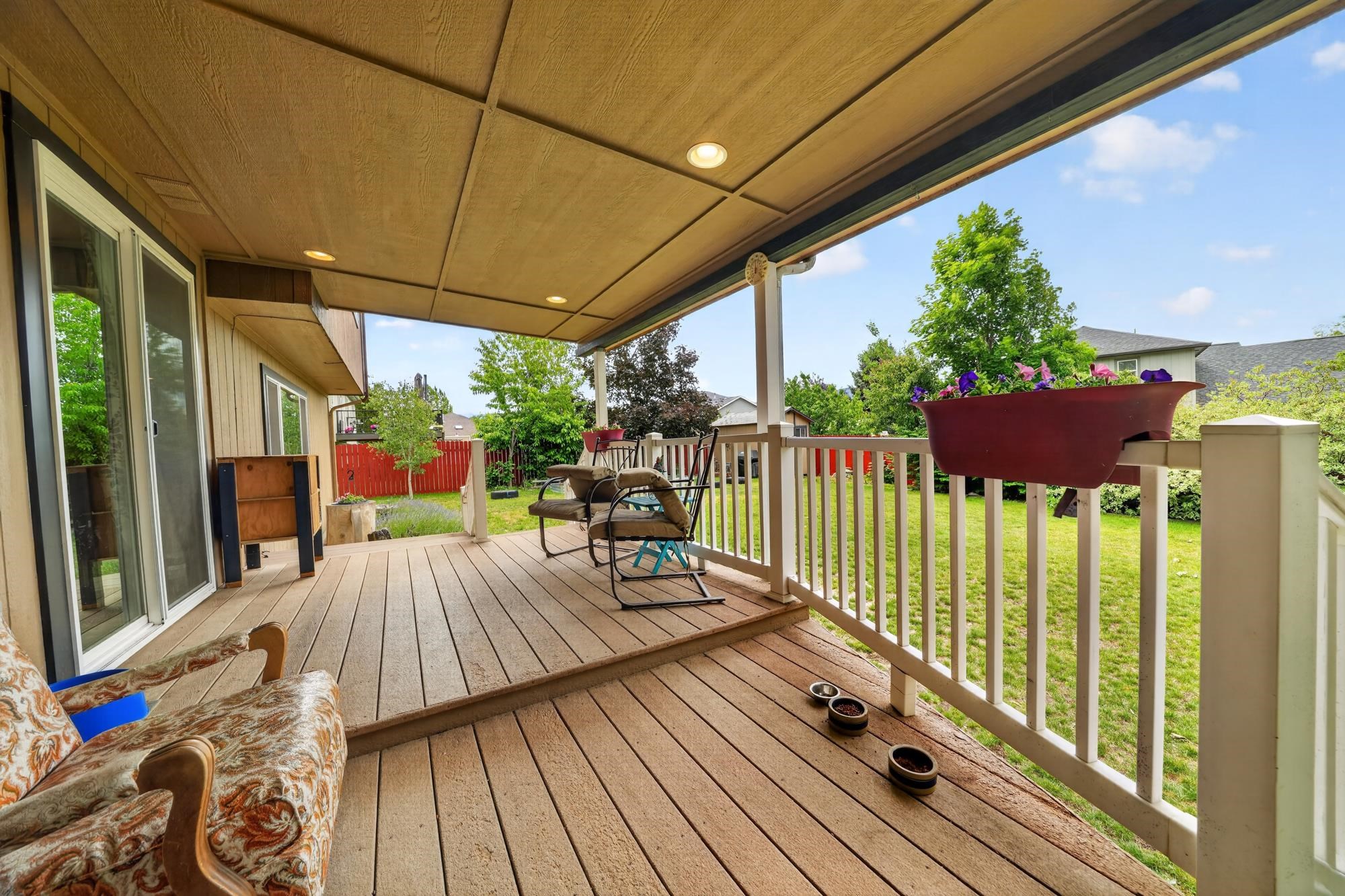 18520 E 9th Ct - Photo 44