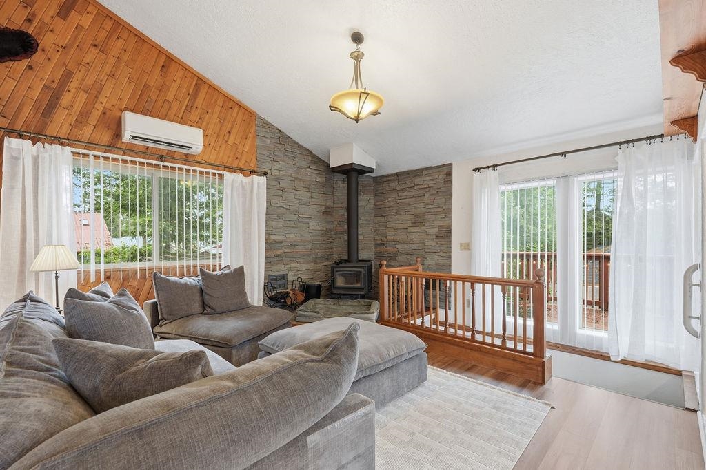 52 Woodard Rd - Photo 5
