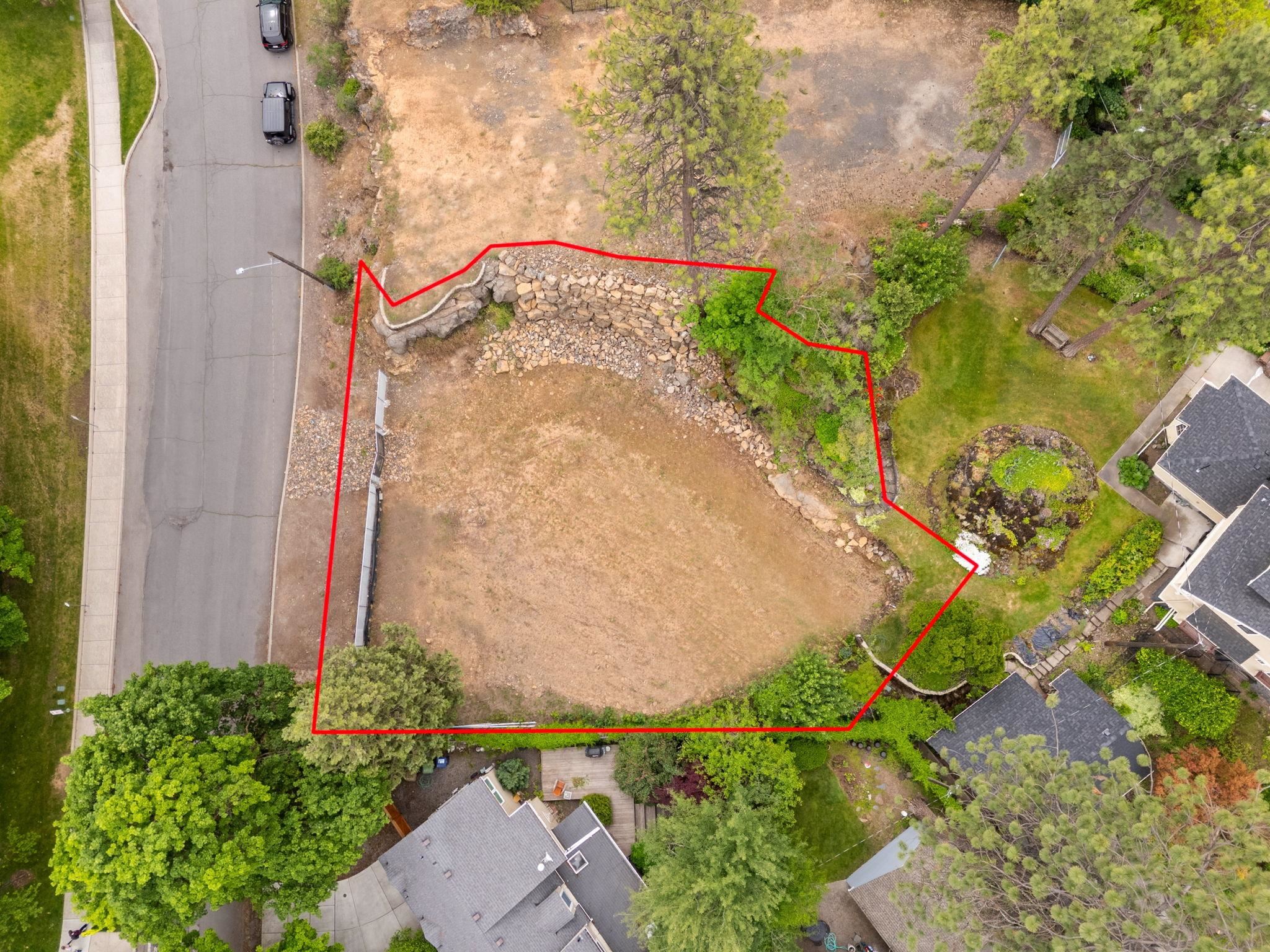 810 E Plateau Rd - Photo 2