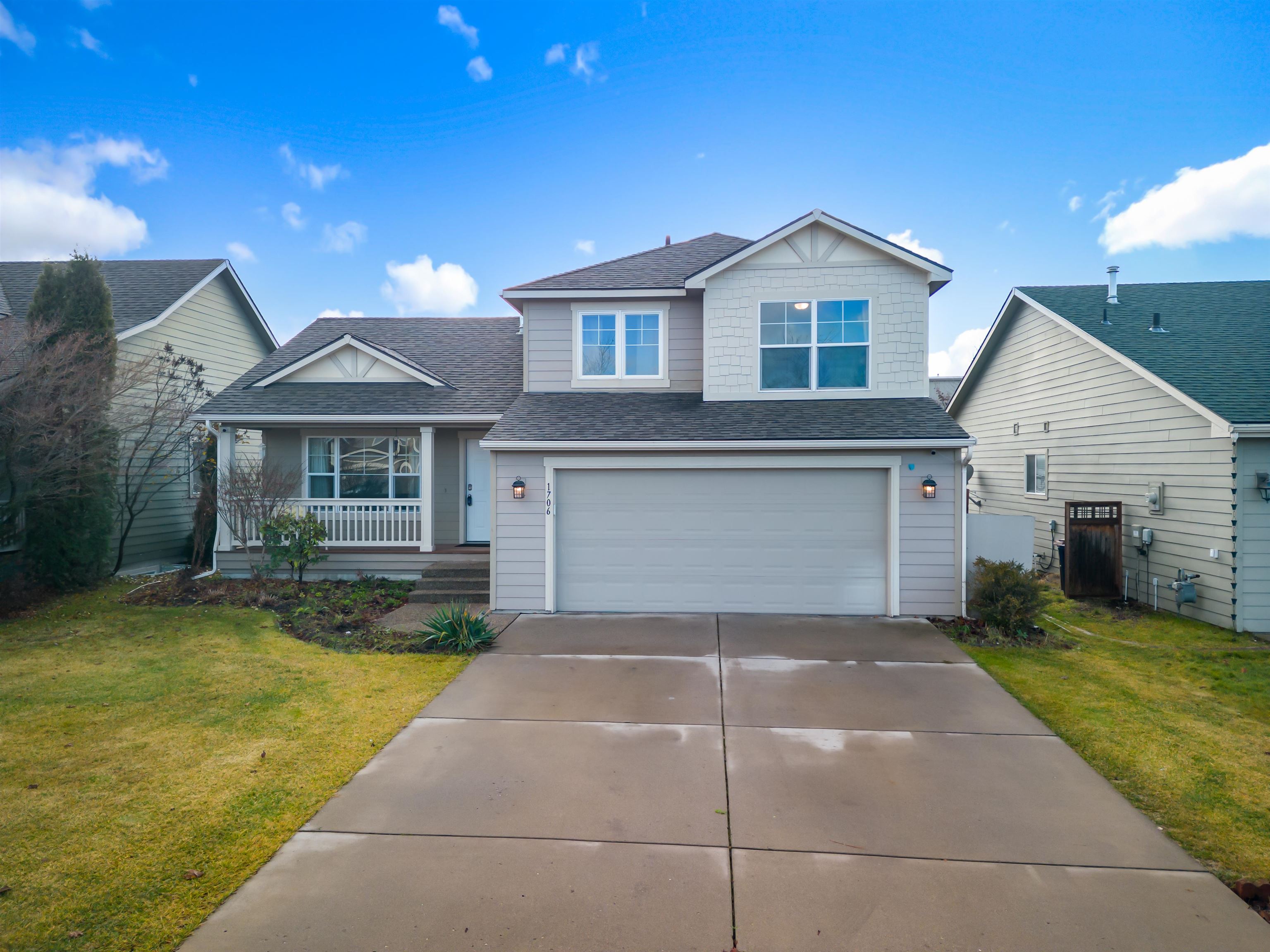 1706 E Vanetta Ave - Photo 1