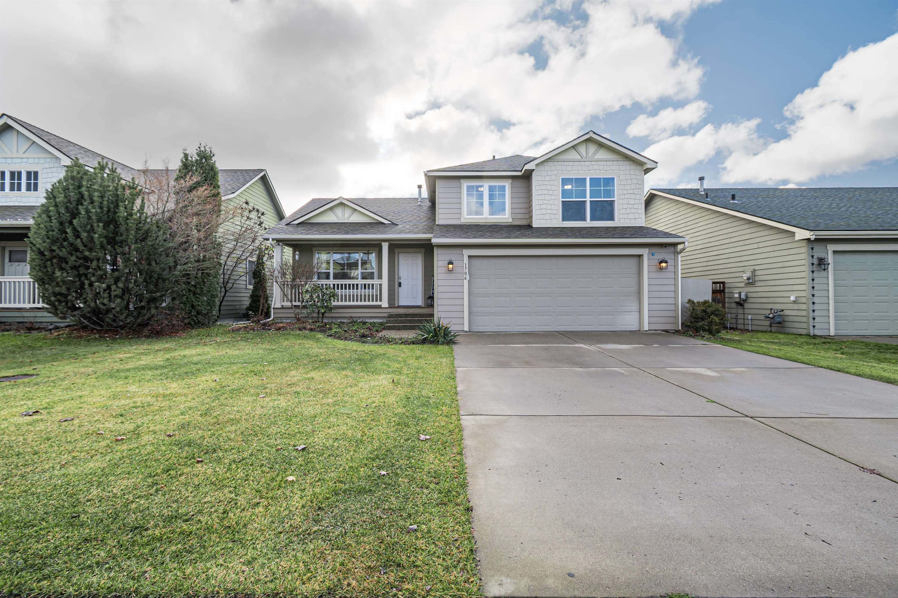 1706 E Vanetta Ave - Photo 2
