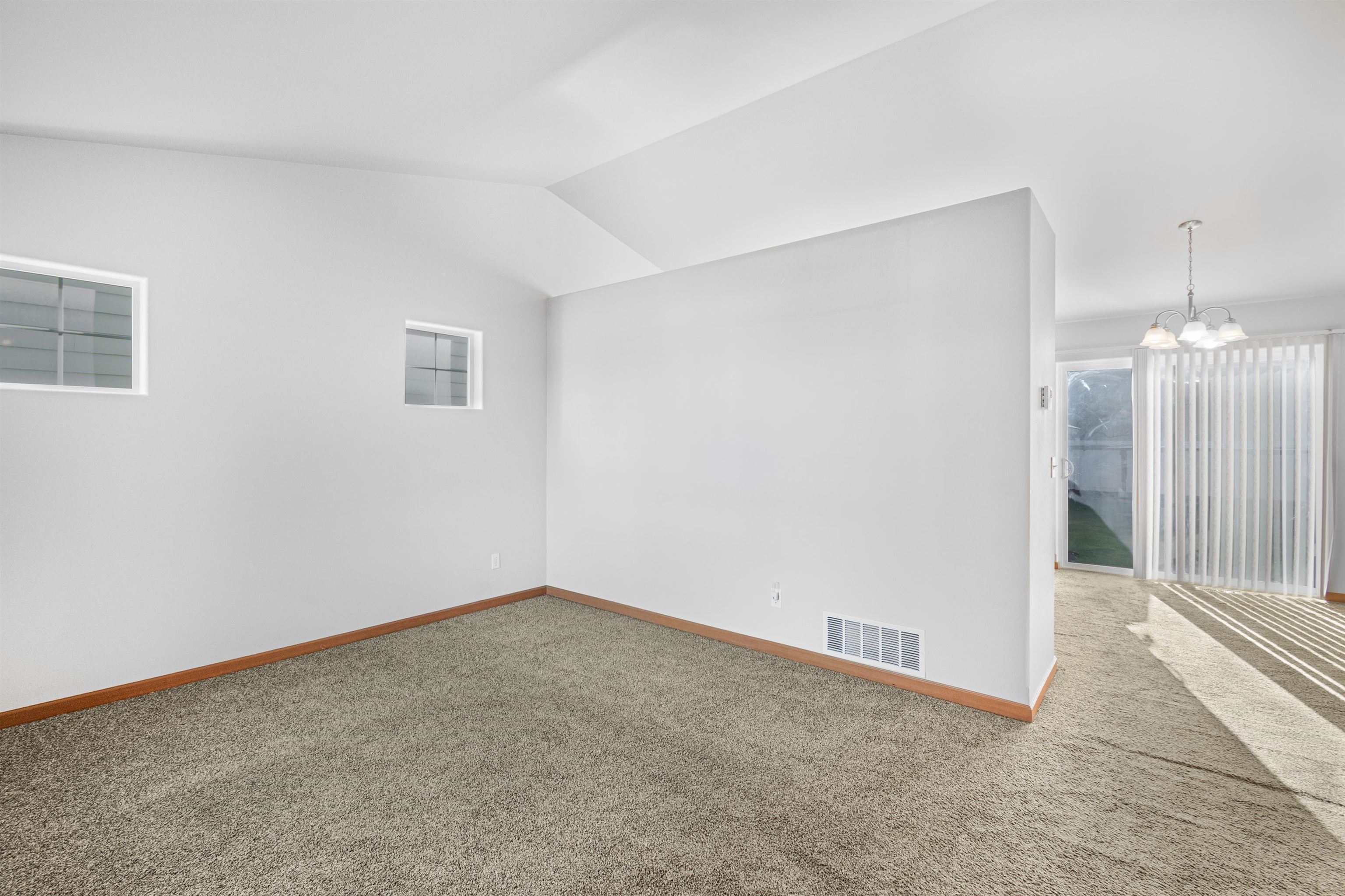 1706 E Vanetta Ave - Photo 6