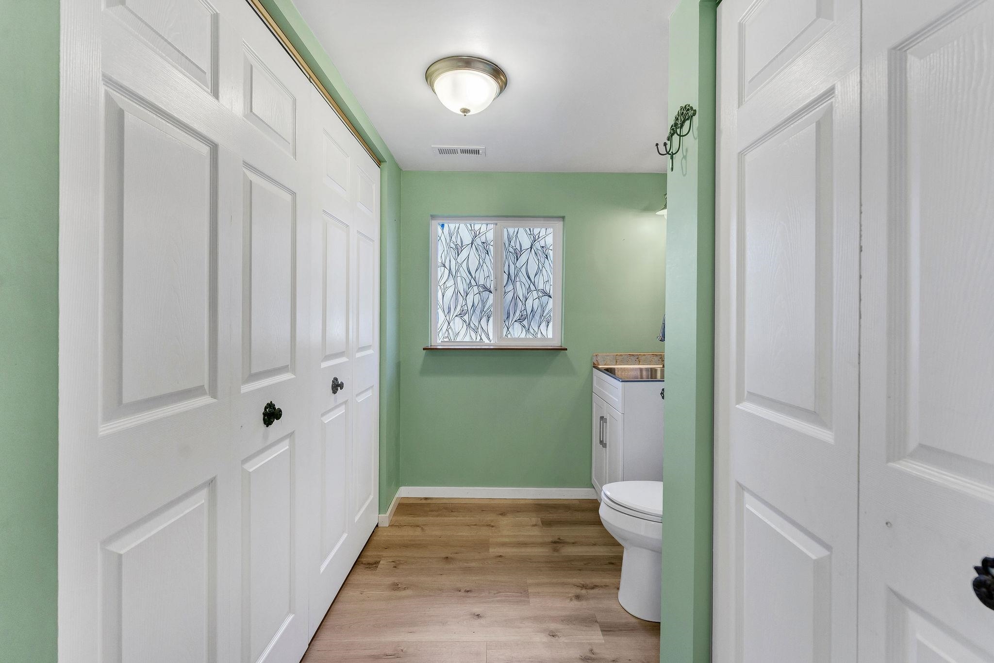 402 6TH Ave - Photo 23