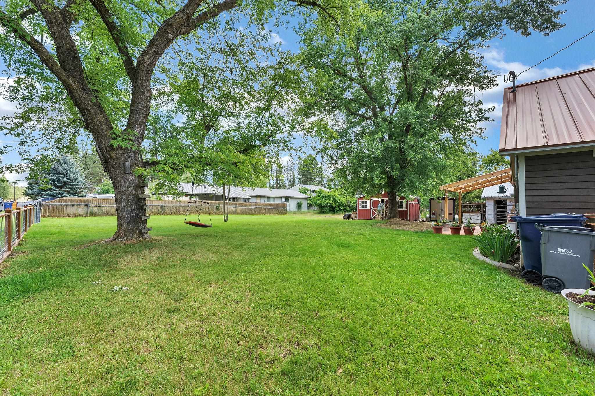 402 6TH Ave - Photo 35
