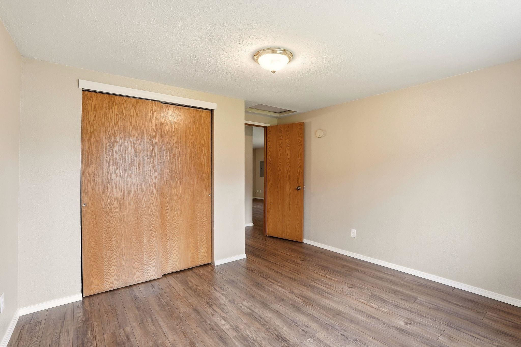 104-108 N Colville Rd - Photo 10