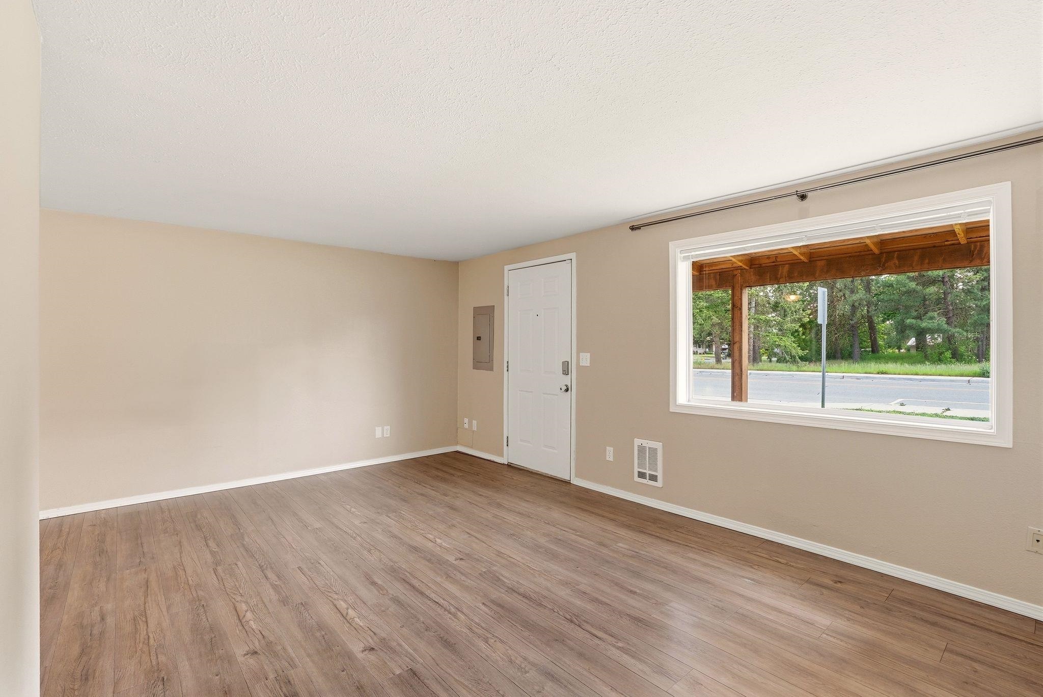 104-108 N Colville Rd - Photo 16